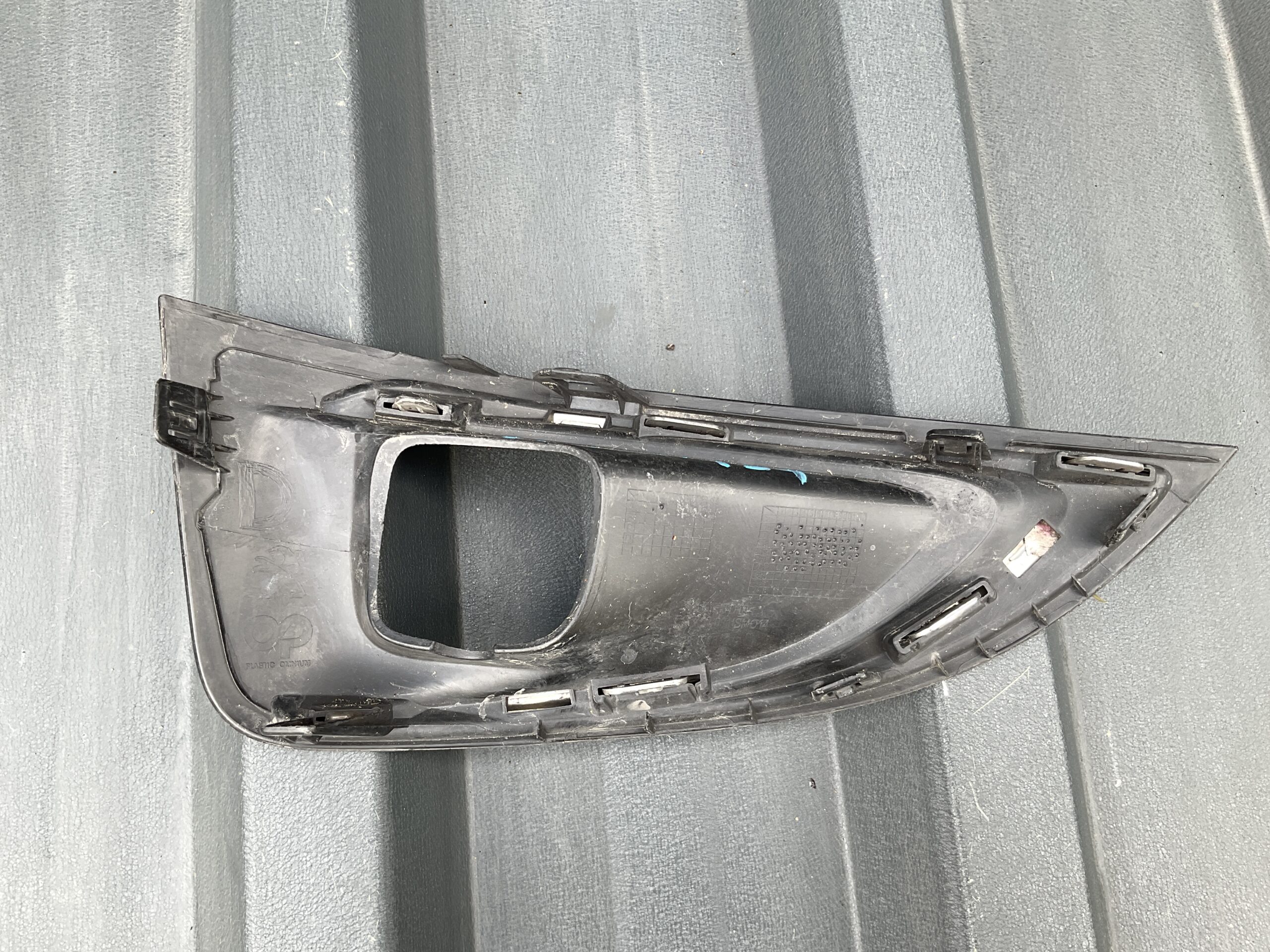 Bumper Grill Peugeot 3008 II 2017 9810881277 Mistlamp Rooster Rechts PE:21439