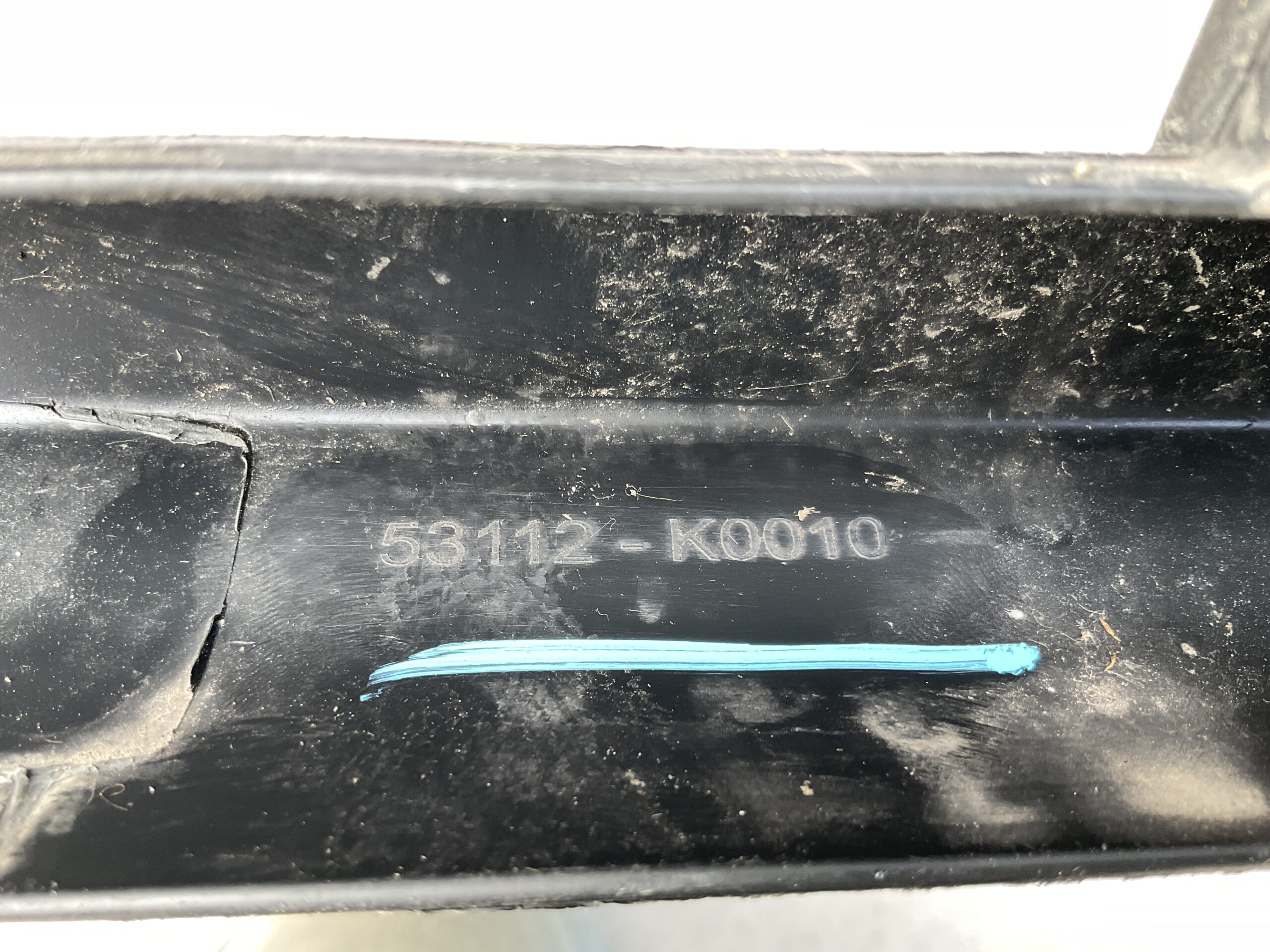 Bumper Grill Toyota Yaris XP210 53112K0010 Voorbumper ondergrille TO:21421