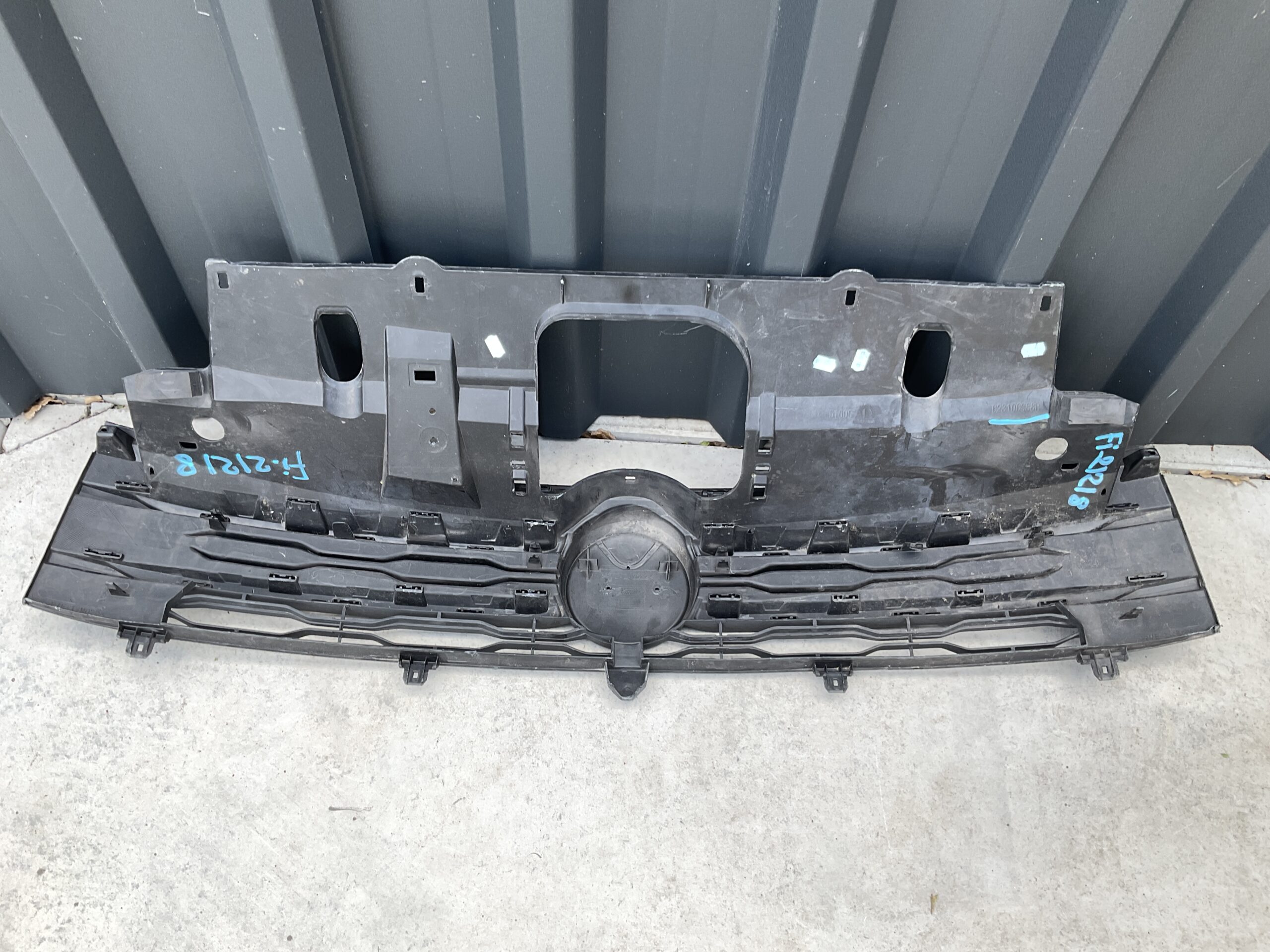 Bumper Grill Fiat Talento 623106388r Voor gril FI:21218