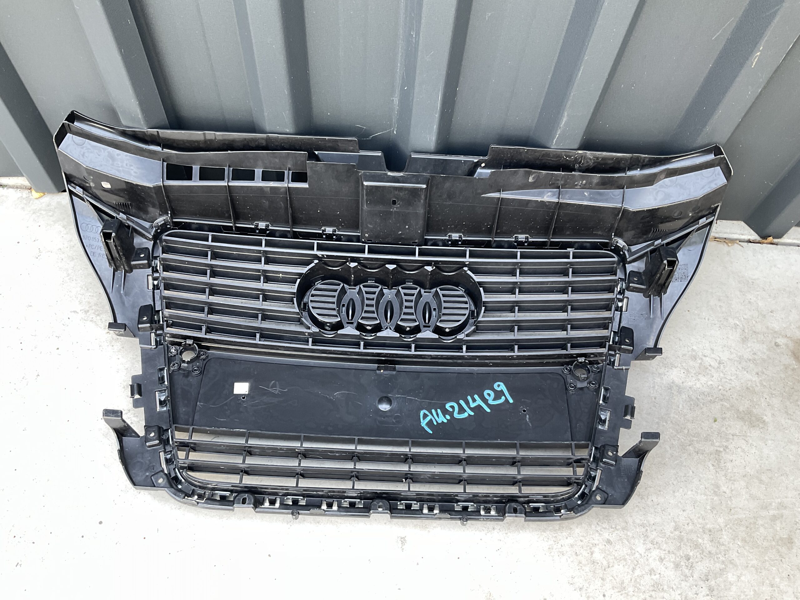 Bumper Grill Audi A3 - 8P0853651M Voorbumper Gril AU:21429