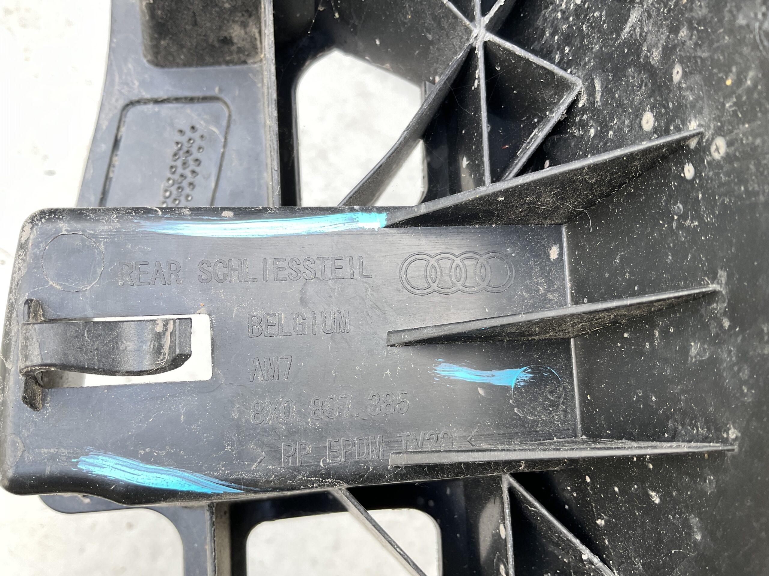 Bumper Grill Audi A1 Sportback 8X0807385 Achterbumper Houder AU-21211