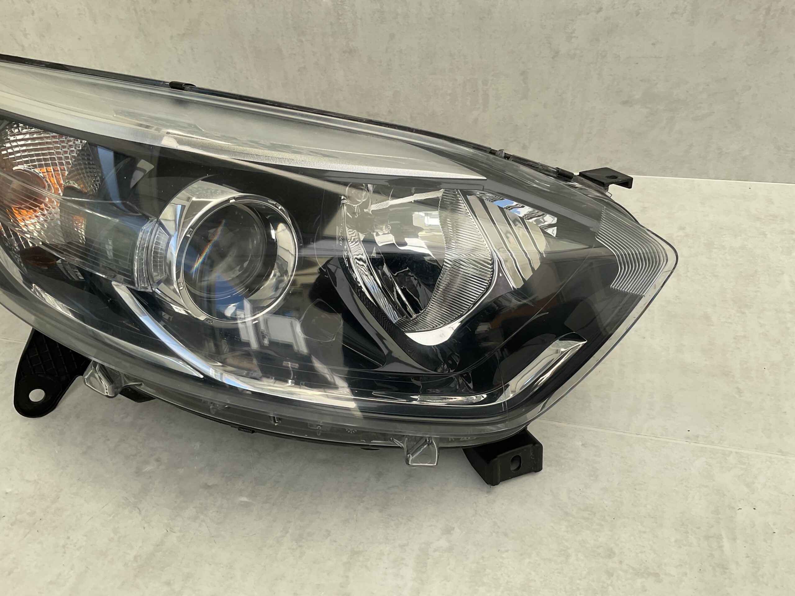 KOPLAMP RENAULT CAPTUR J5 H5 13-17 260102734R RECHTS RE-4898