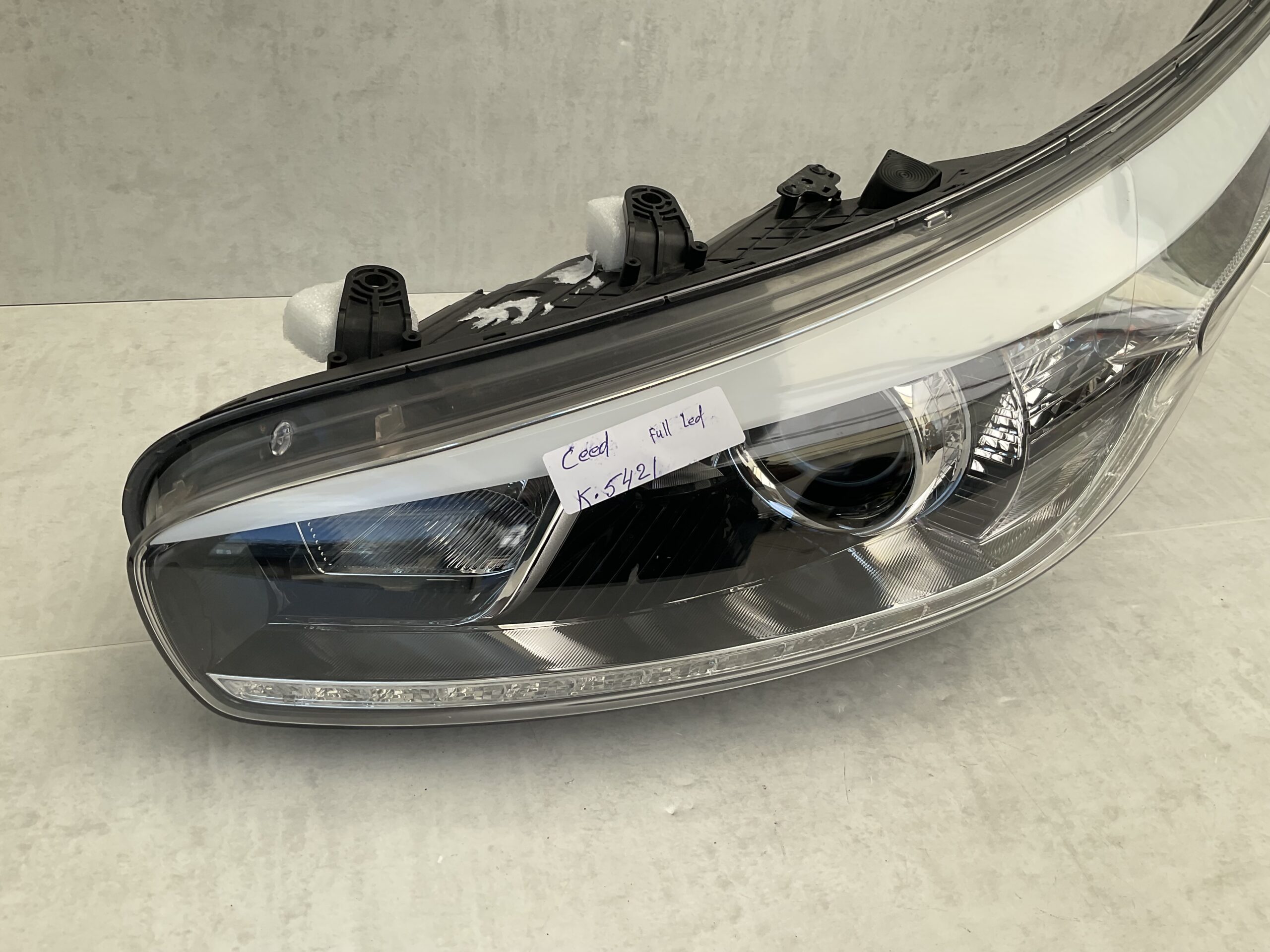 KOPLAMP KIA CEED L009A220052 LINKS K-5421