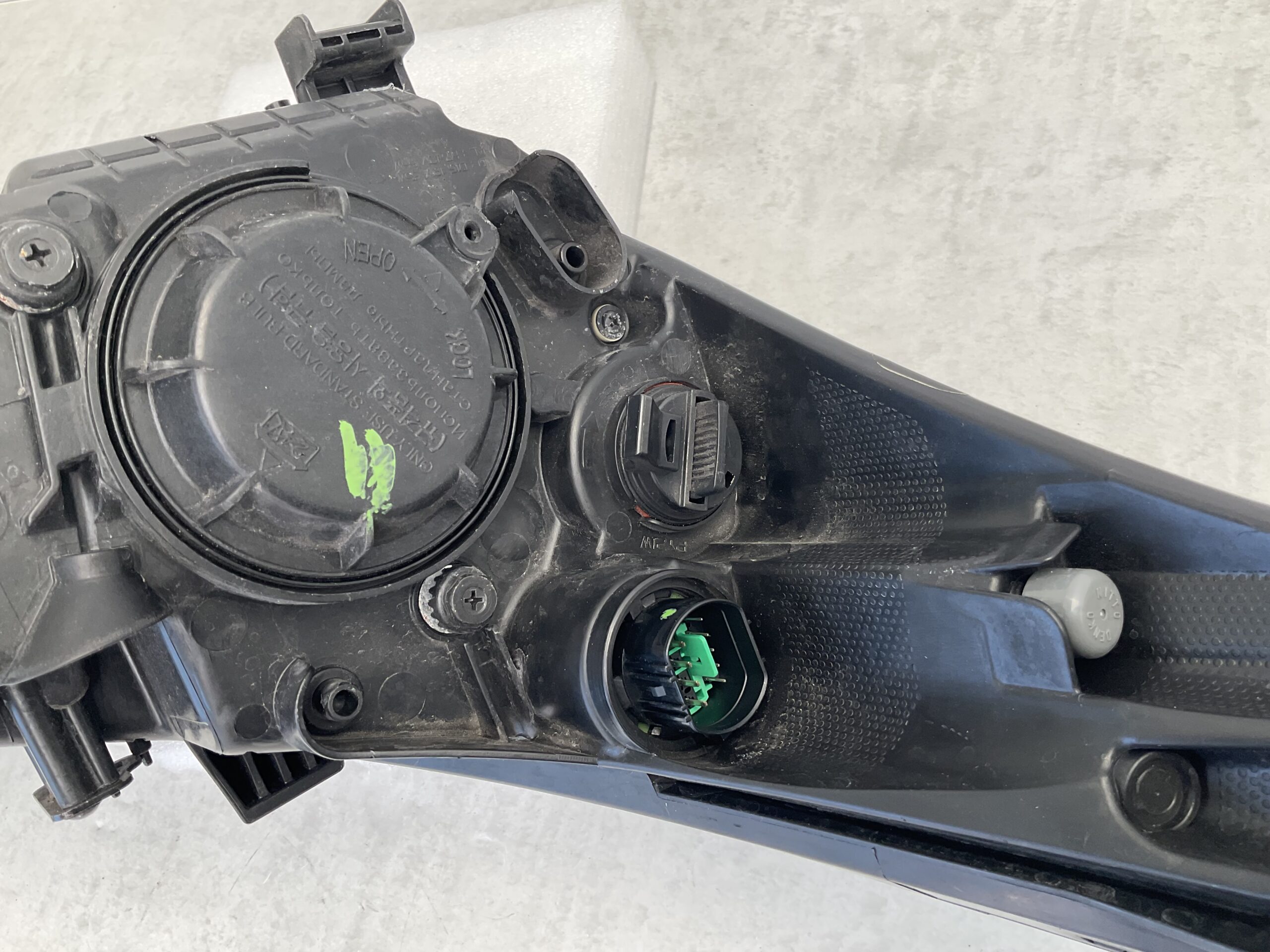 KOPLAMP KIA CEED L009A220052 LINKS K-5421