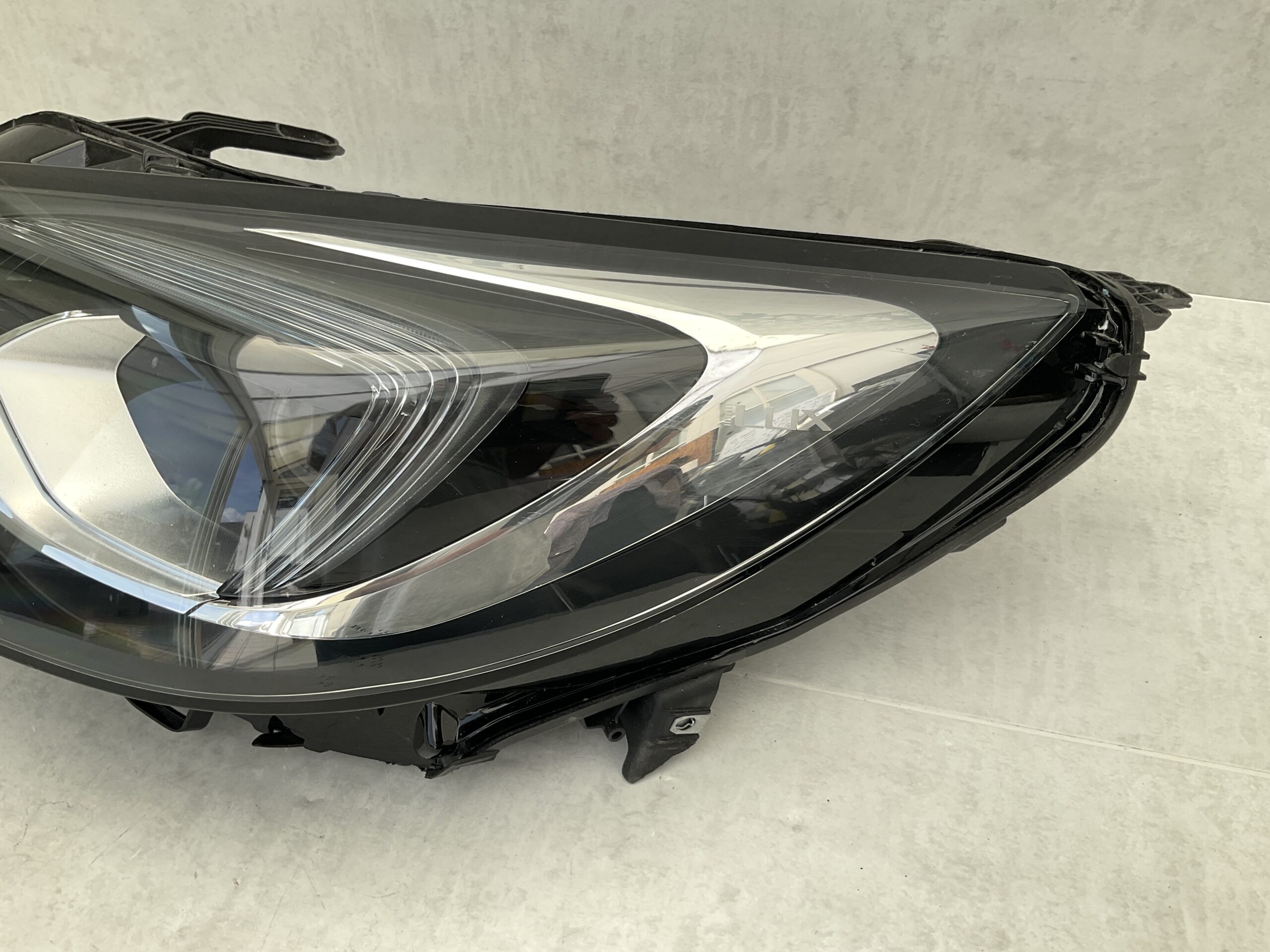 KOPLAMP OPEL ASTRA K LED 39047198 LLUX 7963110161L LINKS OP-3210