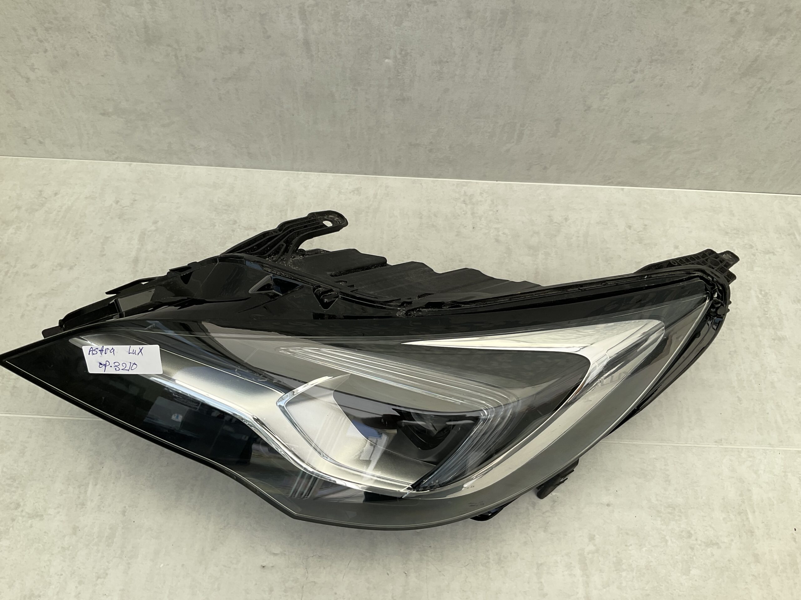 KOPLAMP OPEL ASTRA K LED 39047198 LLUX 7963110161L LINKS OP-3210