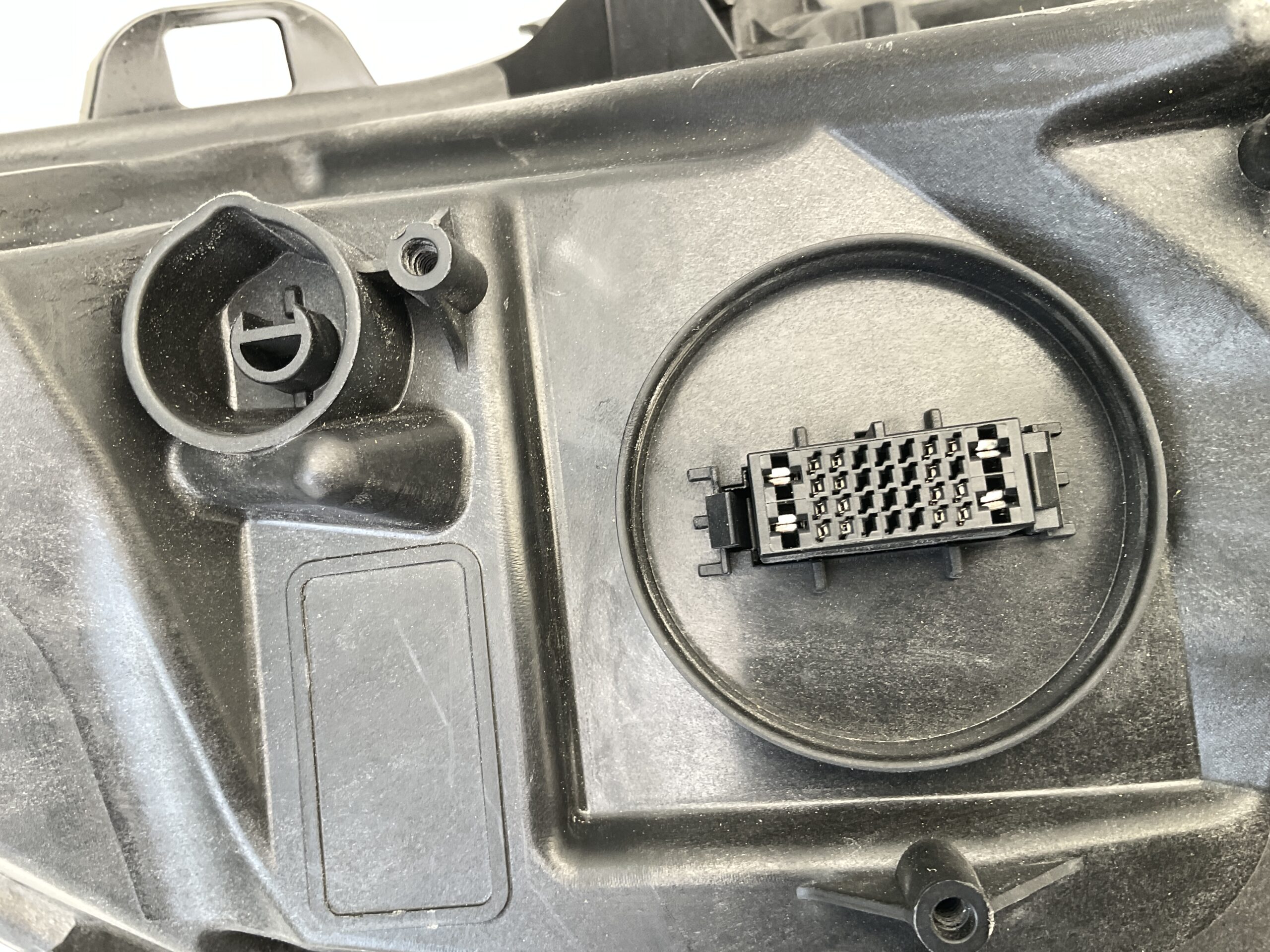 KOPLAMP OPEL ASTRA K LED 39047198 LLUX 7963110161L LINKS OP-3210