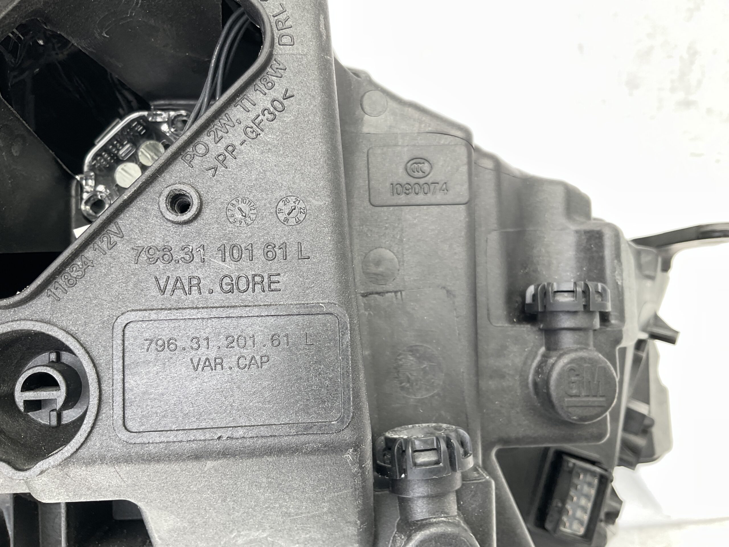 KOPLAMP OPEL ASTRA K LED 39047198 LLUX 7963110161L LINKS OP-3210