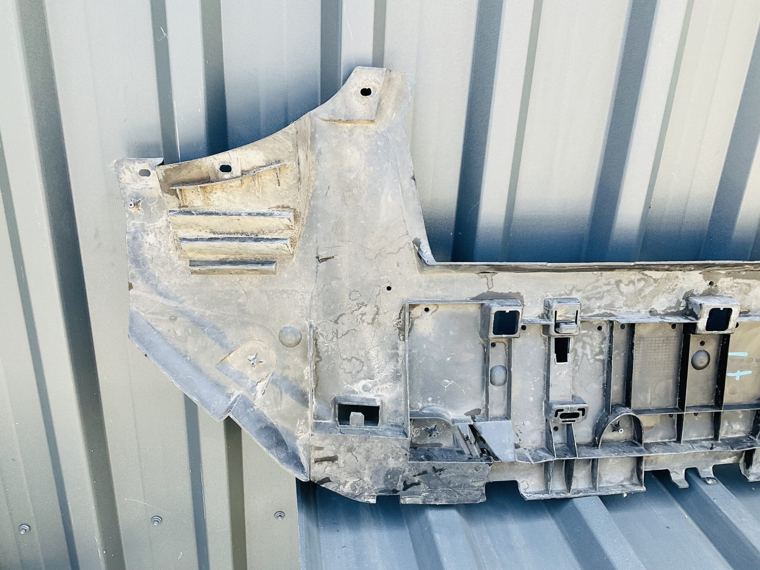 Bumper onderplaat Peugeot Expert 9808501880 PE-21288