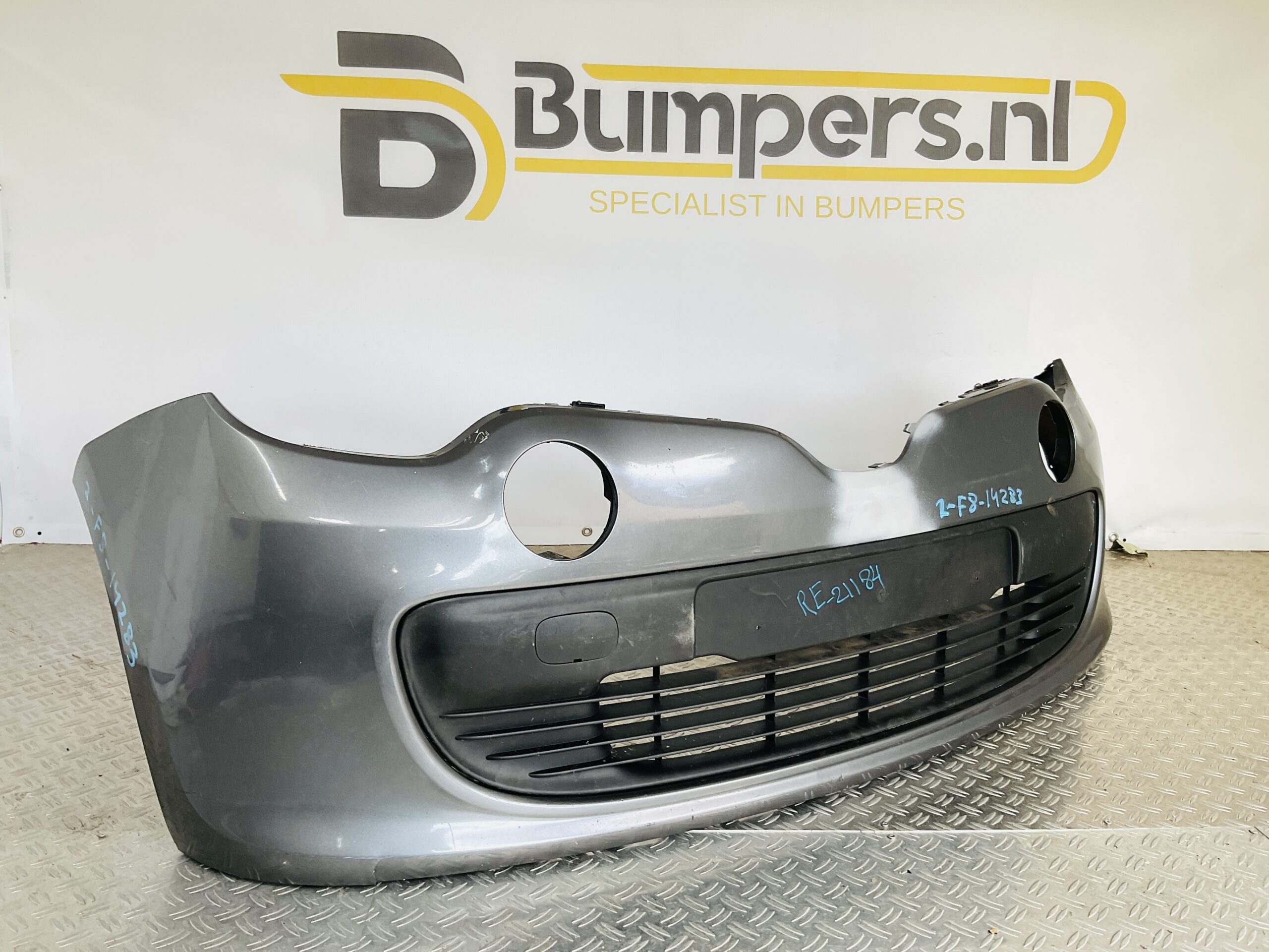 Bumper Renault Twingo 3 2014-2018 620228931R Voorbumper 2-F8-14283z