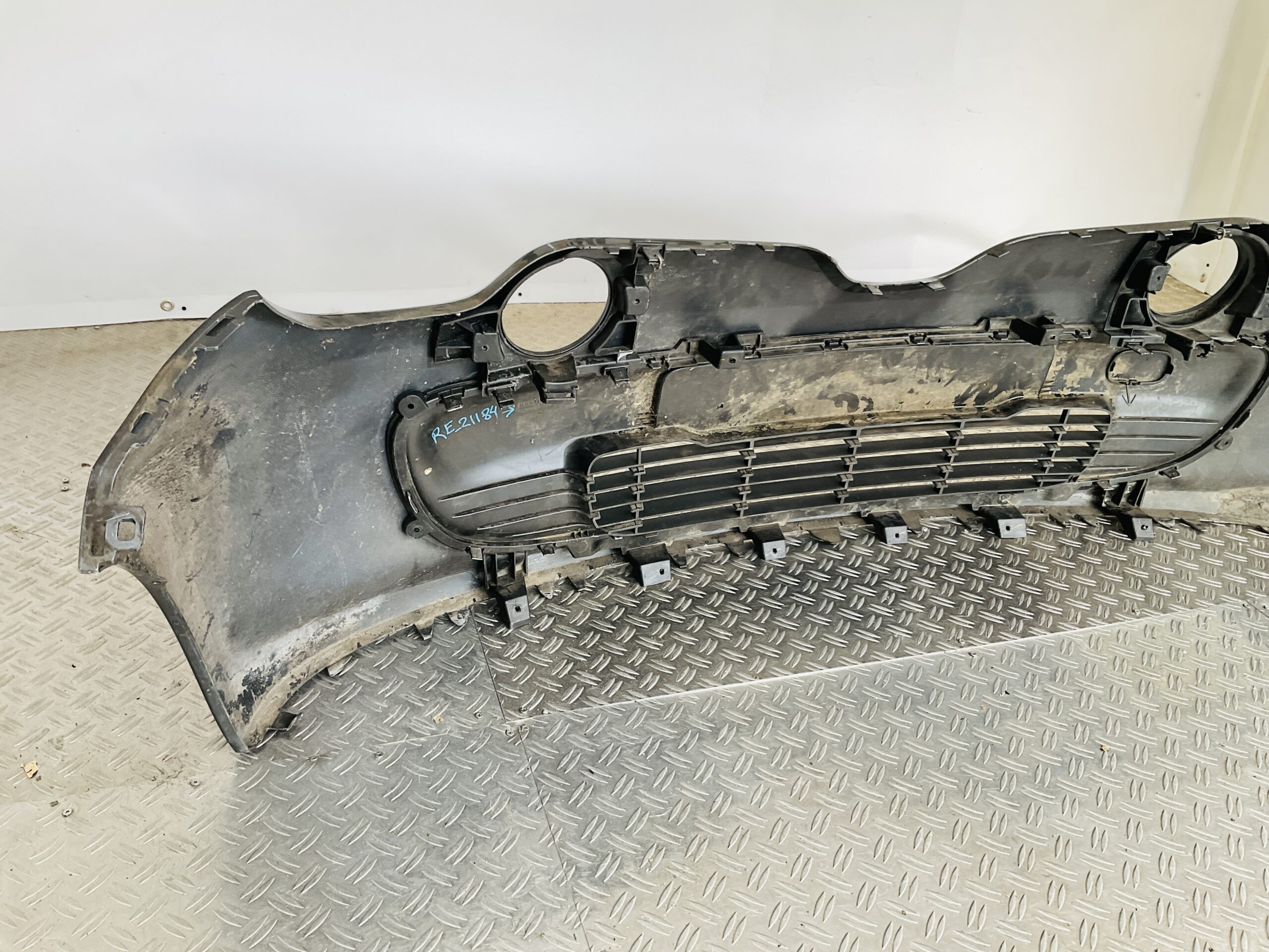 Bumper Renault Twingo 3 2014-2018 620228931R Voorbumper 2-F8-14283z