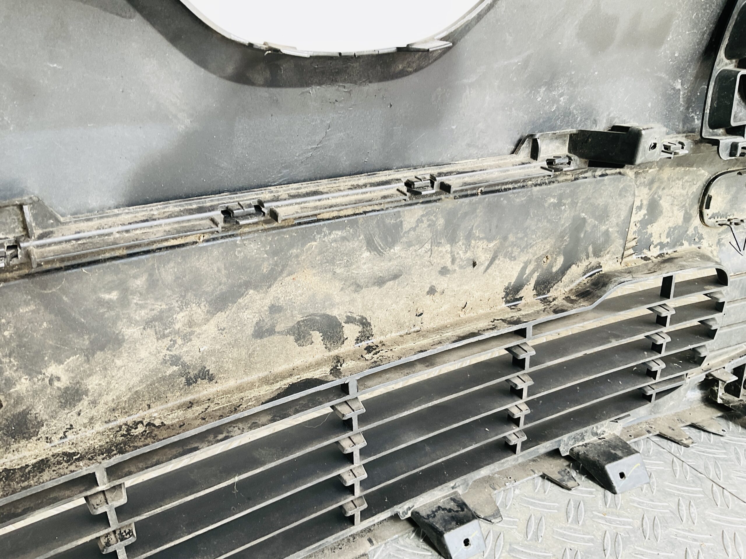 Bumper Renault Twingo 3 2014-2018 620228931R Voorbumper 2-F8-14283z