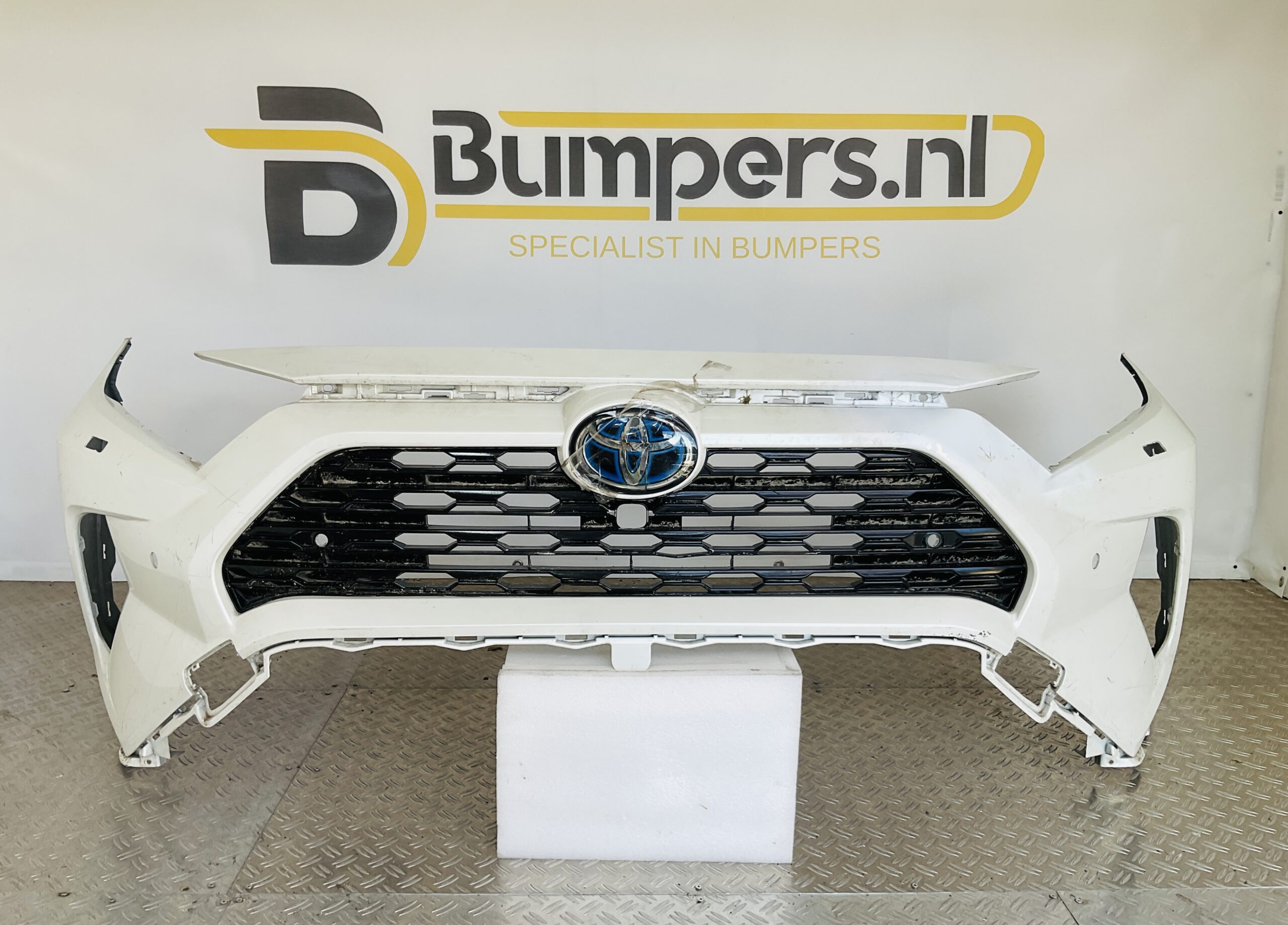 Bumper Toyota Rav 4 Rav-4 4xpdc 2018-2021 52119-42B20 Voorbumper 2-D5-12750z