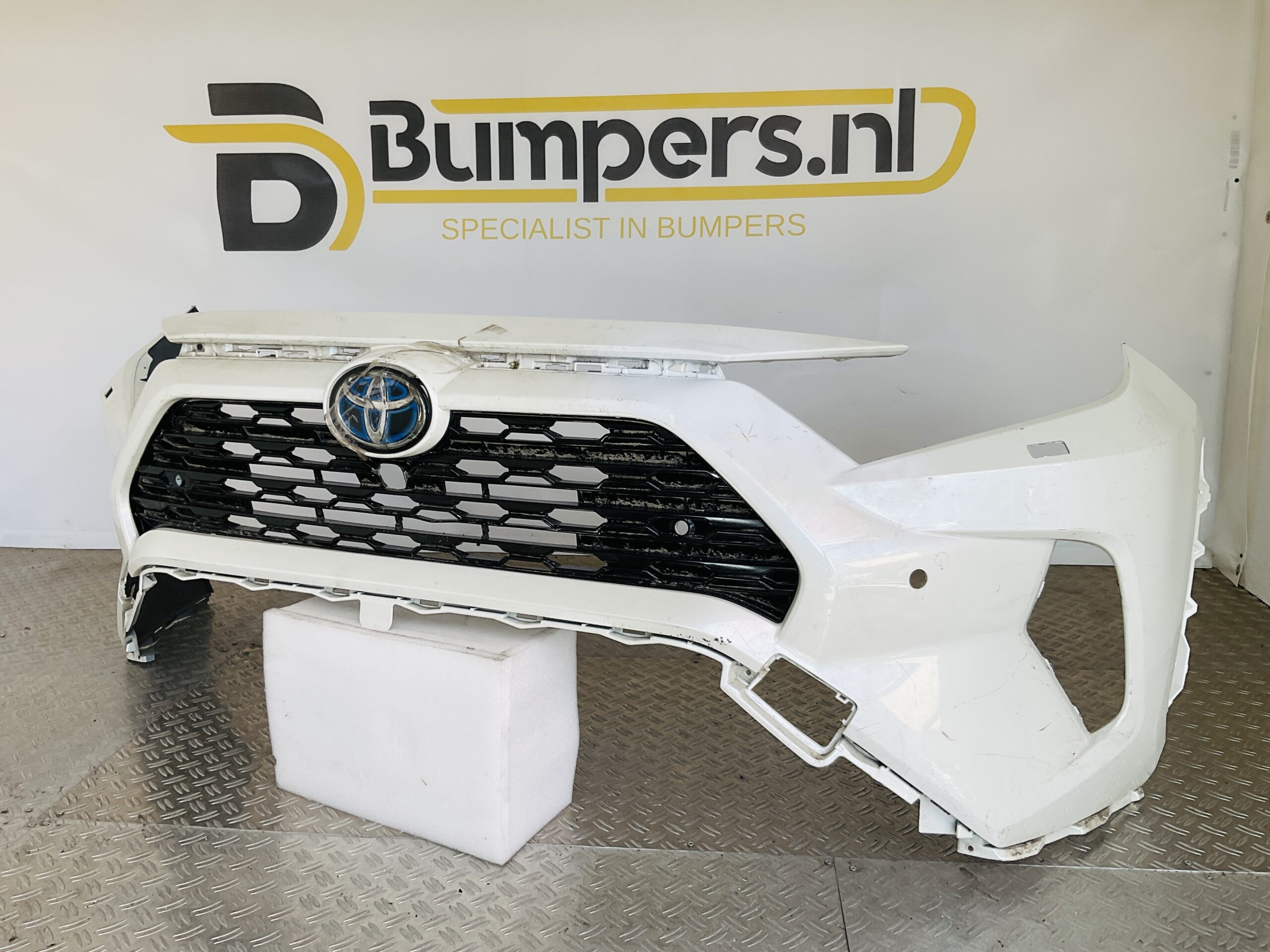Bumper Toyota Rav 4 Rav-4 4xpdc 2018-2021 52119-42B20 Voorbumper 2-D5-12750z