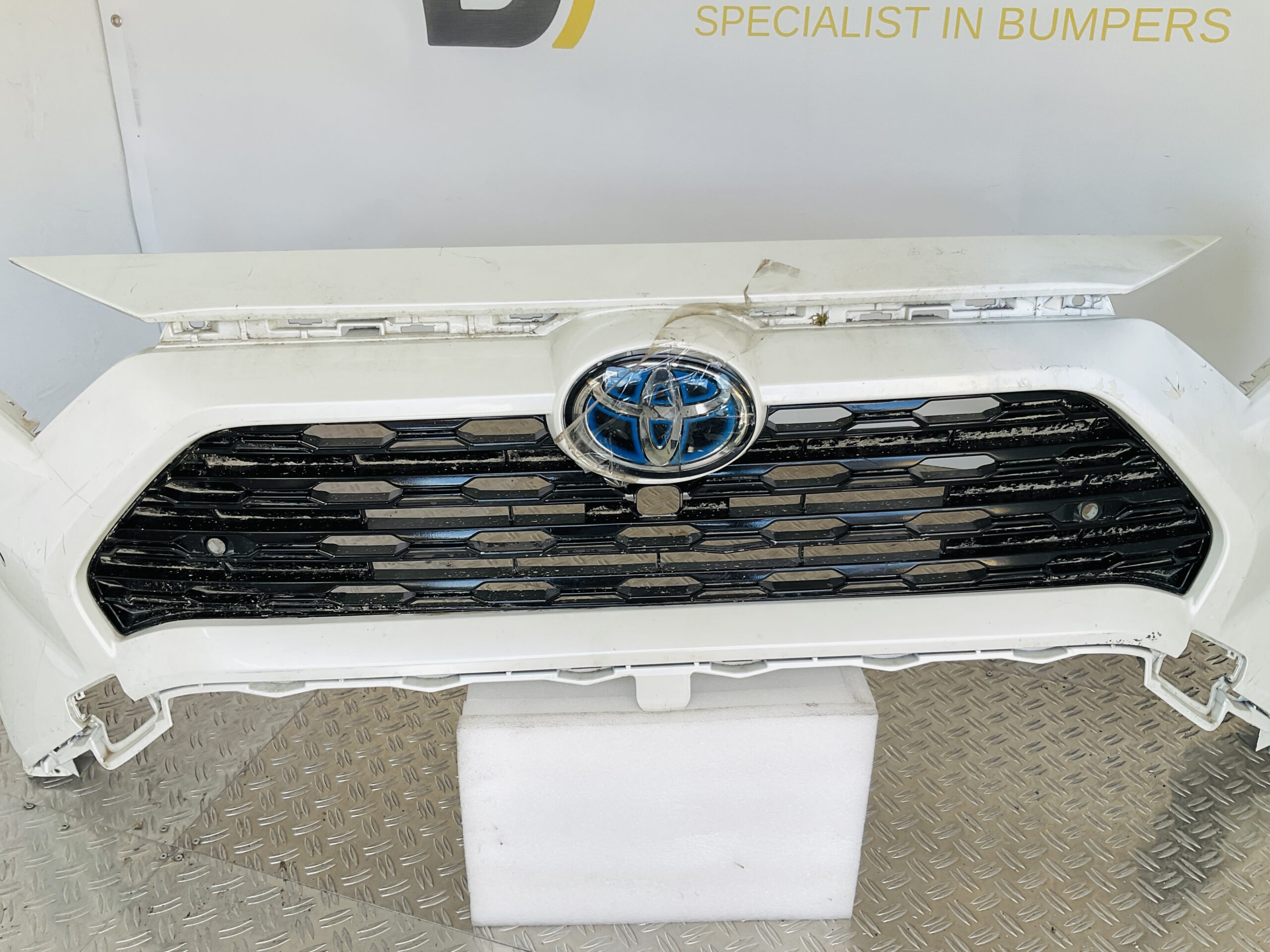 Bumper Toyota Rav 4 Rav-4 4xpdc 2018-2021 52119-42B20 Voorbumper 2-D5-12750z