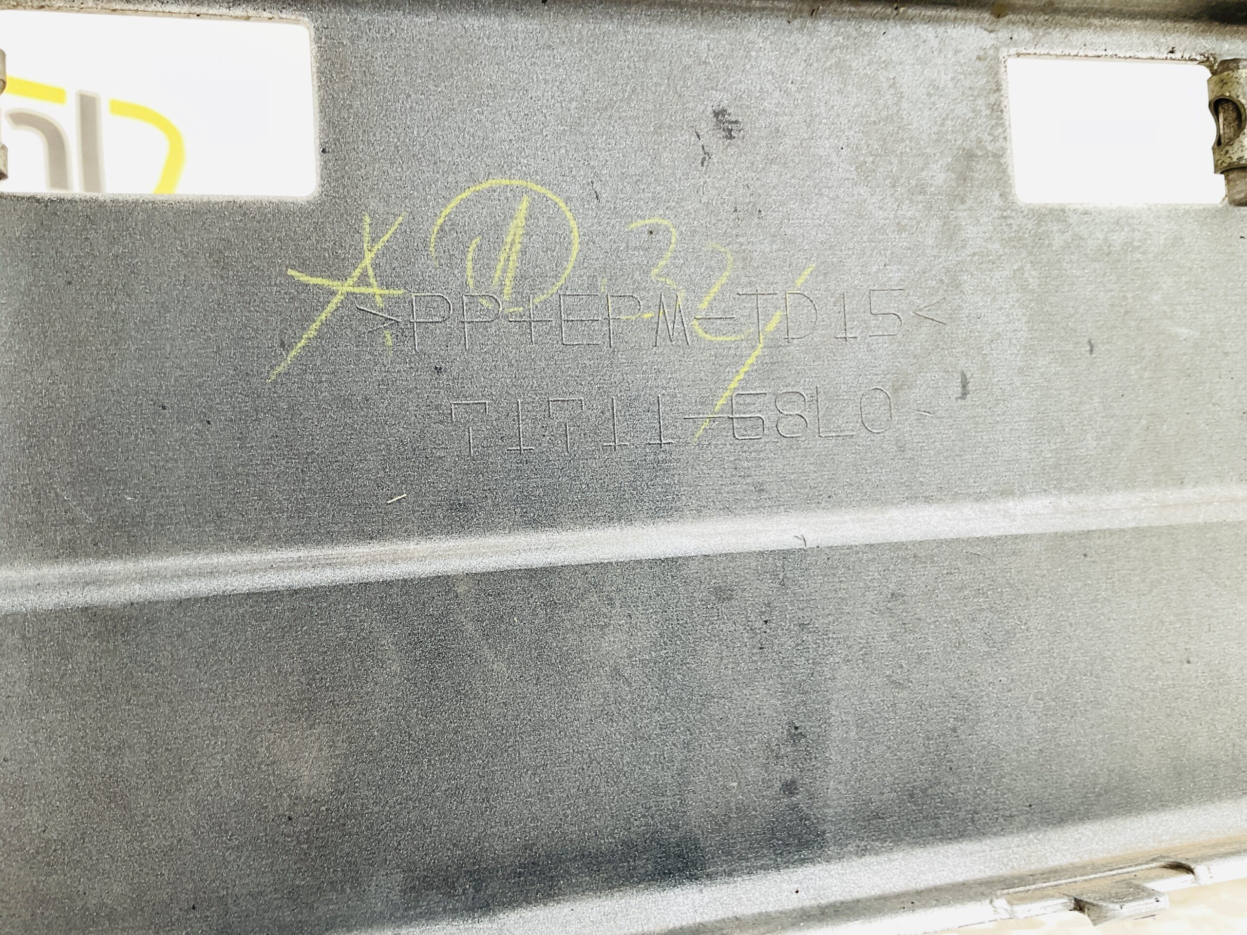 Bumper Suzuki Swift MK7 2010-2013 71711-68L0 Voorbumper 2-E2-14333z