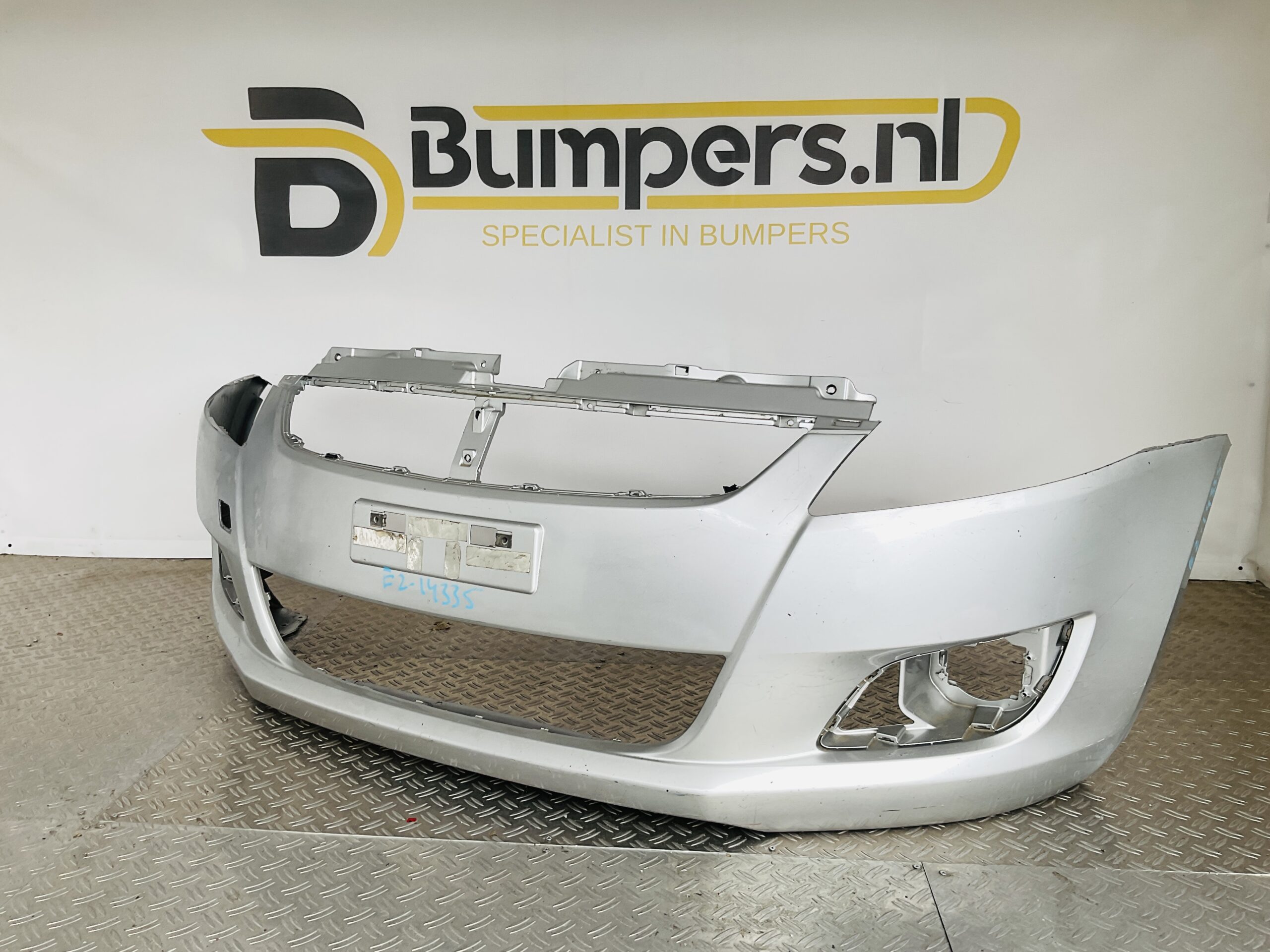 Bumper Suzuki Swift MK7 2010-2013 71711-68L0 Voorbumper 2-E2-14335z