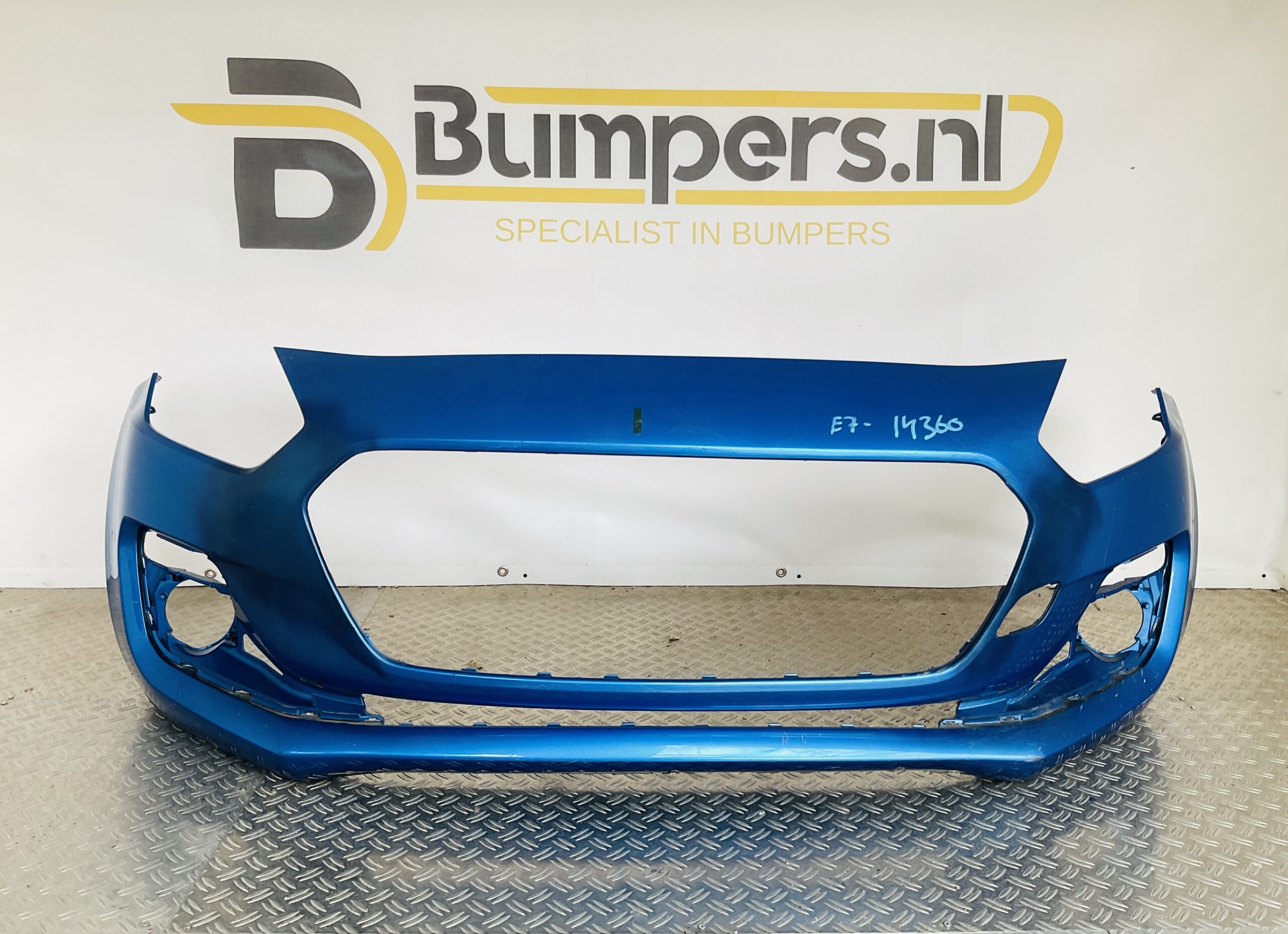 Bumper Suzuki Swift MK8 VIII 2017-2021 71711-53R Voorbumper 2-E7-14360z