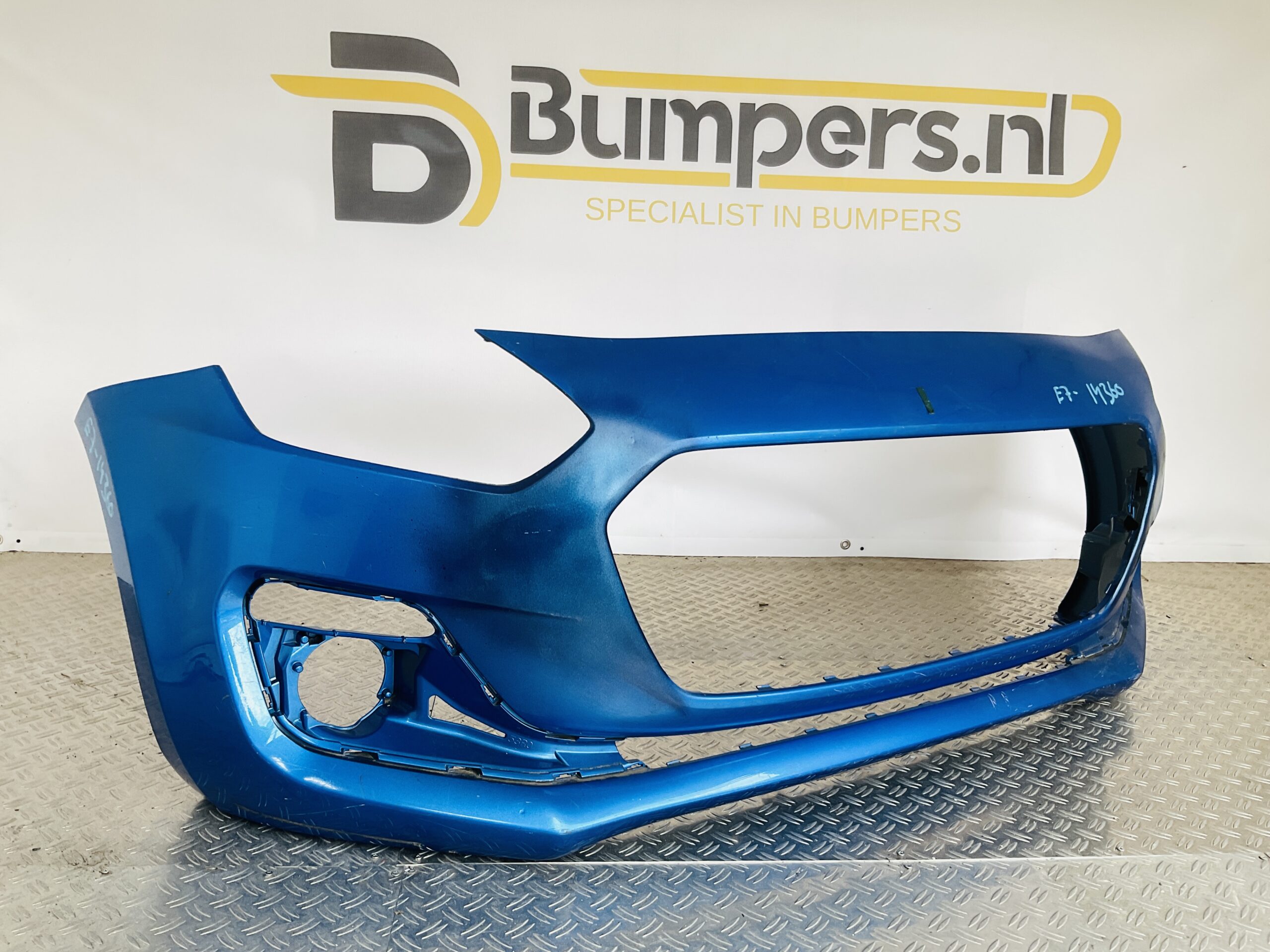 Bumper Suzuki Swift MK8 VIII 2017-2021 71711-53R Voorbumper 2-E7-14360z