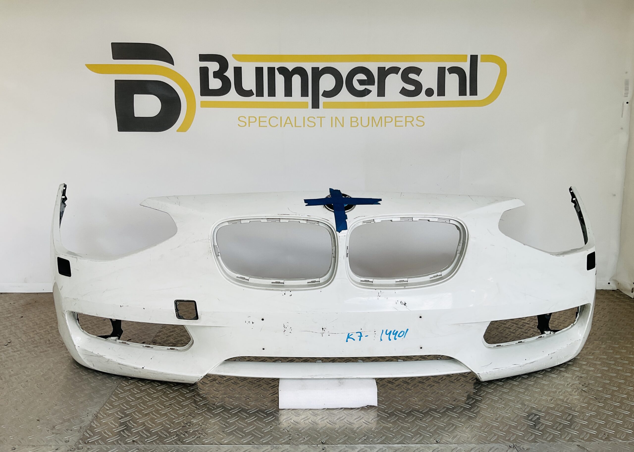 Bumper BMW 1 Serie F20 F21 Normaal 11-15 kls 51117245731 Voorbumper 2-K7-14401z