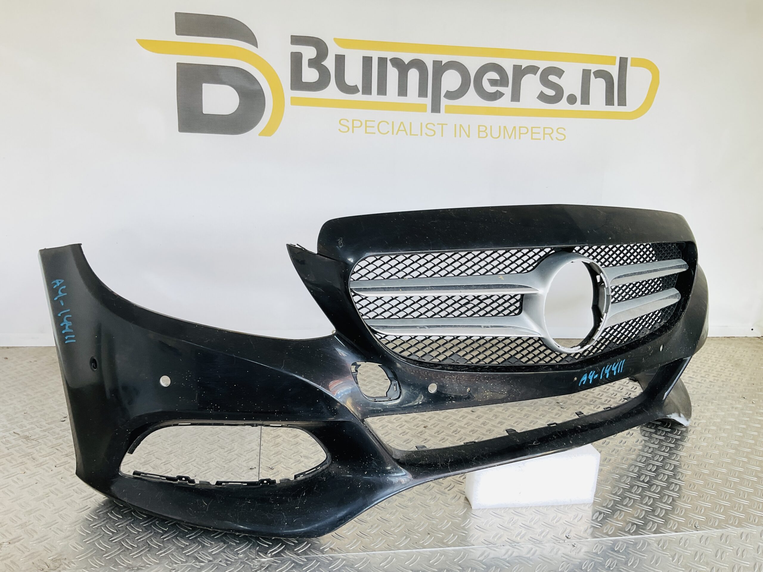Bumper Mercedes C Klasse W205 Normaal 14-17 6xpdc A2058850125 Voorbumper 1-A4-14411z