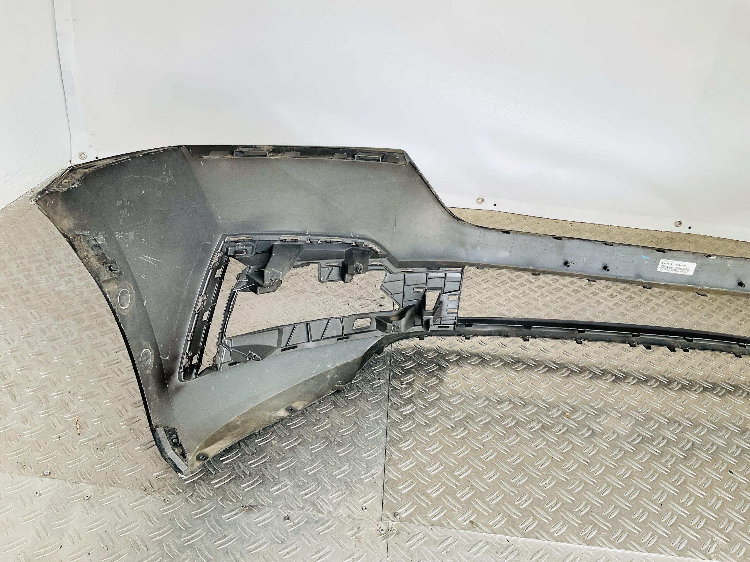 Bumper Skoda Octavia 4 Facelift 2020-2024 5E3807221 Voorbumper 2-H2-14464z