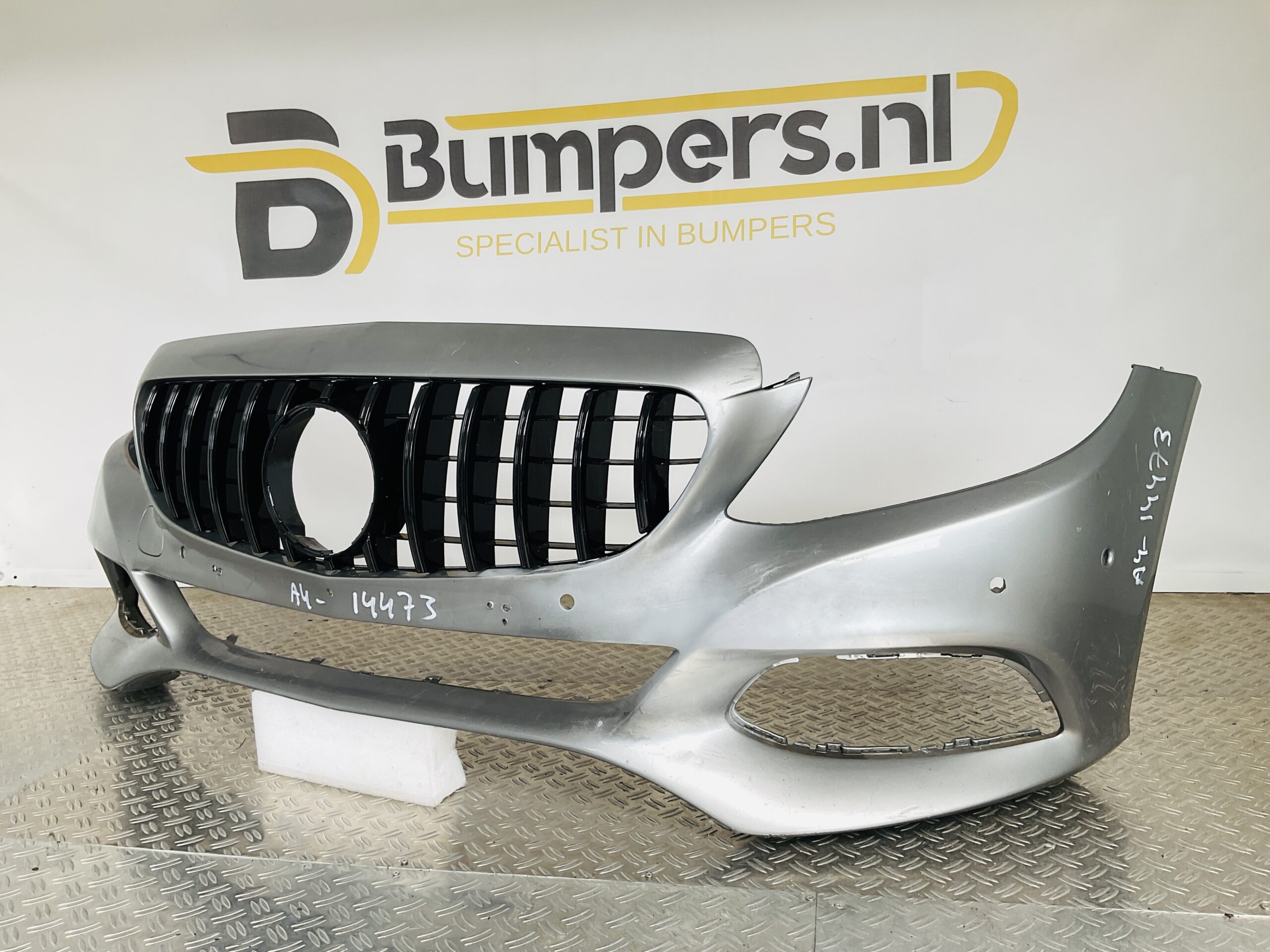 Bumper Mercedes C Klasse W205 Normaal 14-17 6xpdc A2058850125 Voorbumper 1-A4-14473z