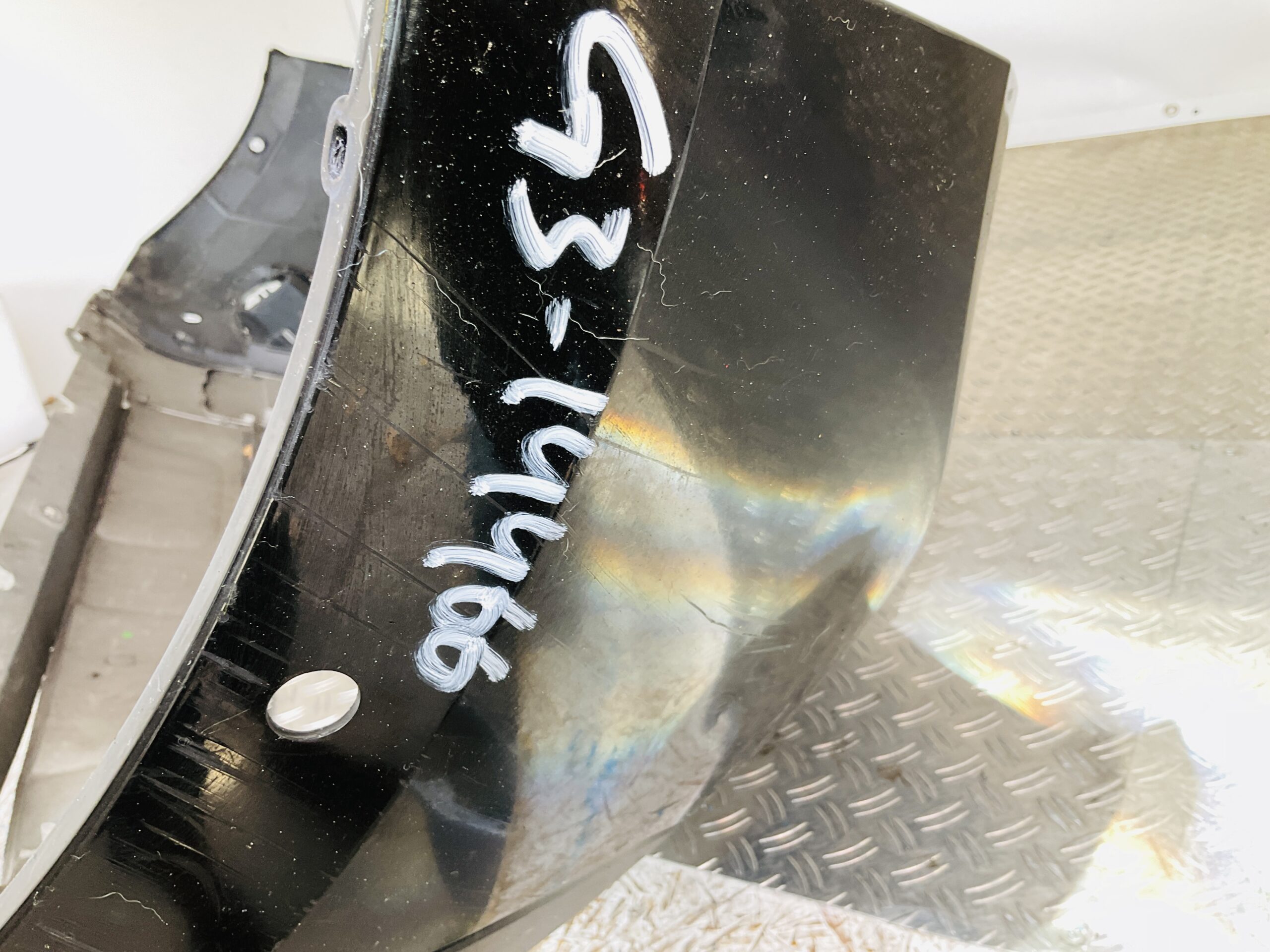 Bumper Dacia Duster 2 Facelift 2017-2021 620221776R Voorbumper 1-G3-14466z