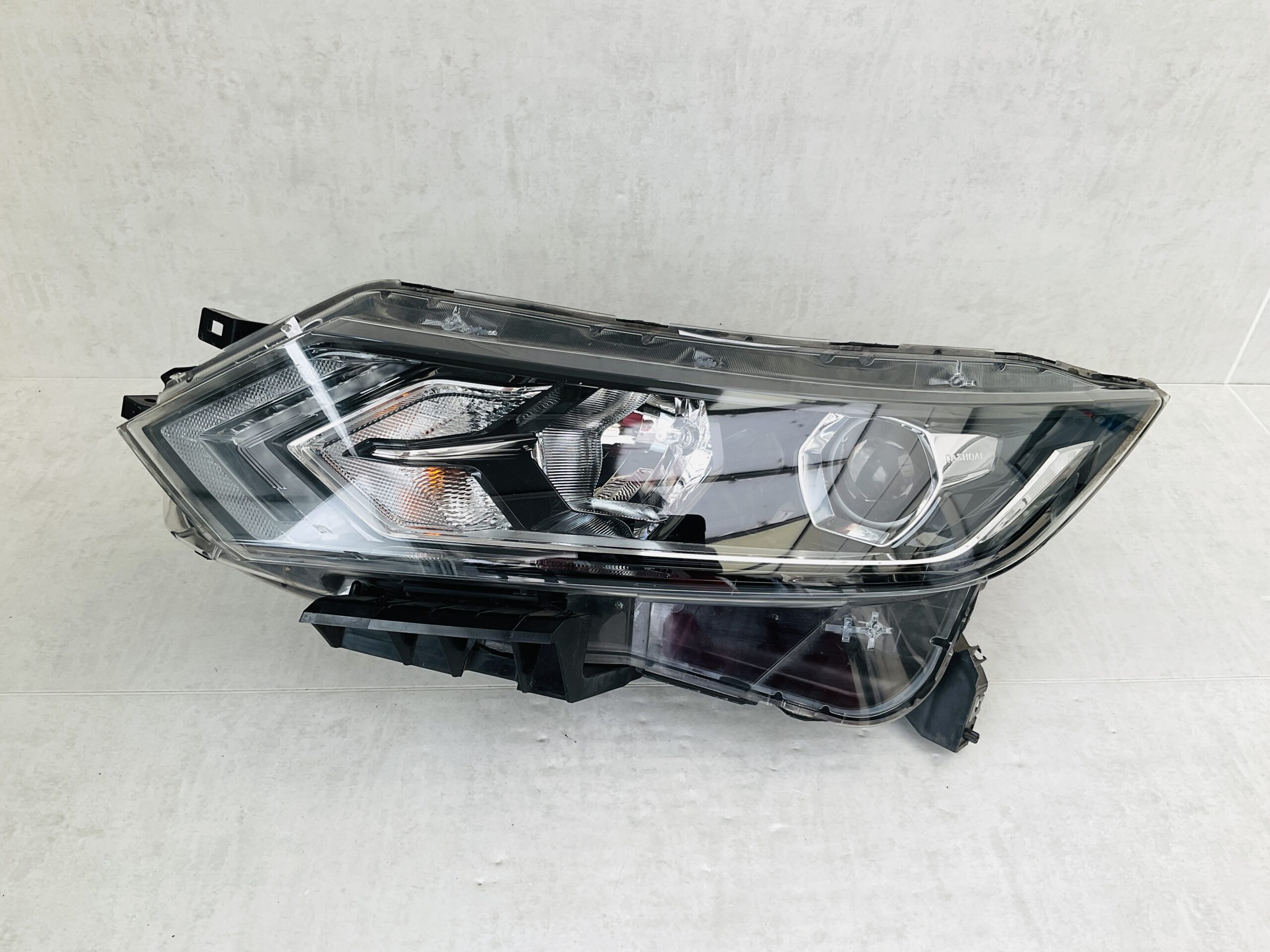 KOPLAMP NISSAN QASHQAI J11 100-19009 RECHTS NI-4466