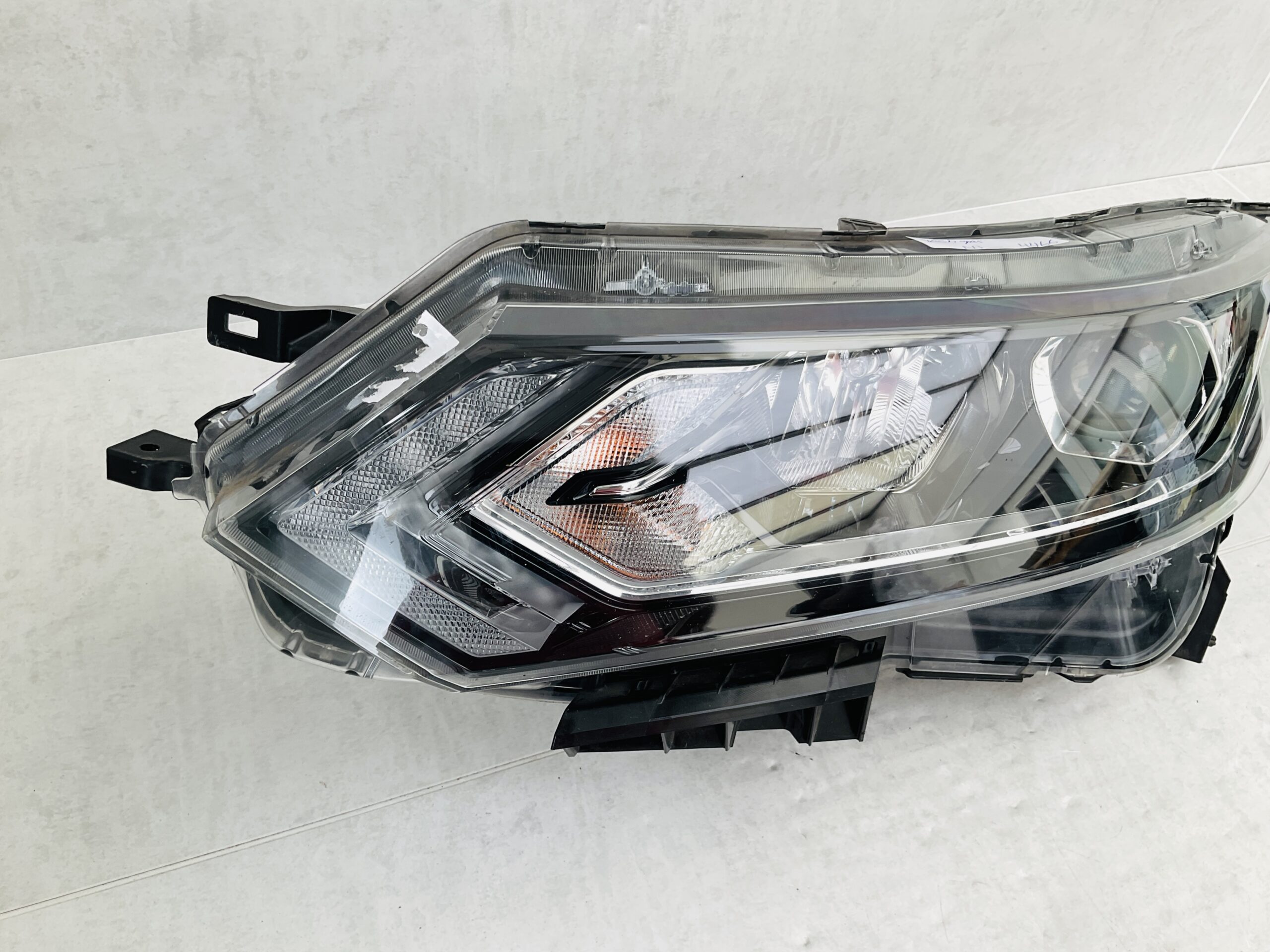 KOPLAMP NISSAN QASHQAI J11 100-19009 RECHTS NI-4466