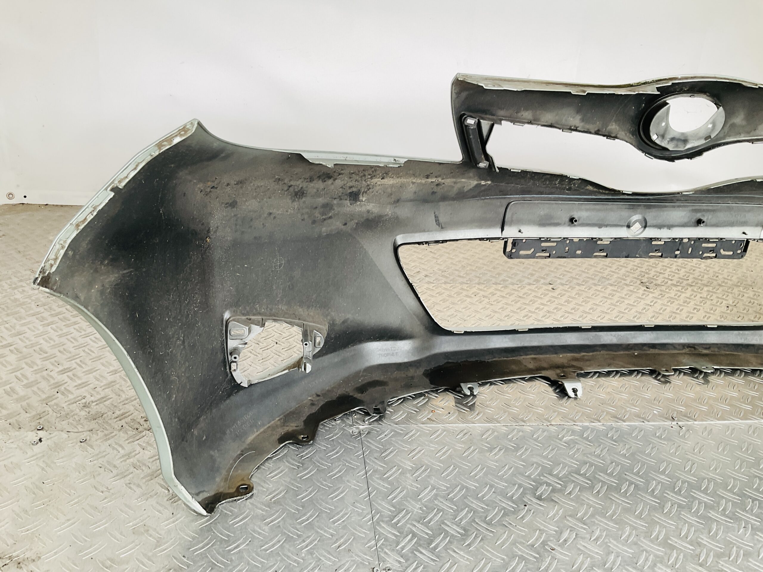 Bumper Toyota Yaris 3 lll 2011-2014 52119-0D410 Voorbumper 2-D3-14559z