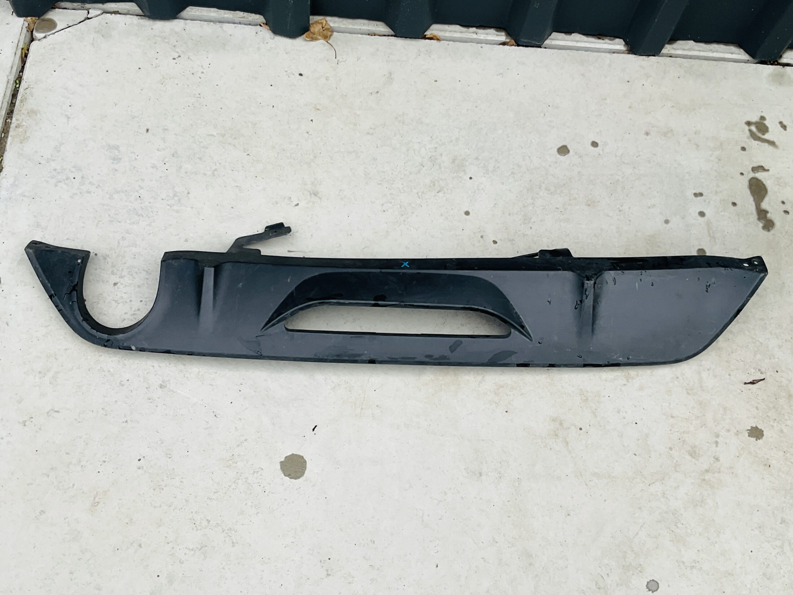 Achterbumperlip Peugeot 208 9825170280 Diffuser RE-1151