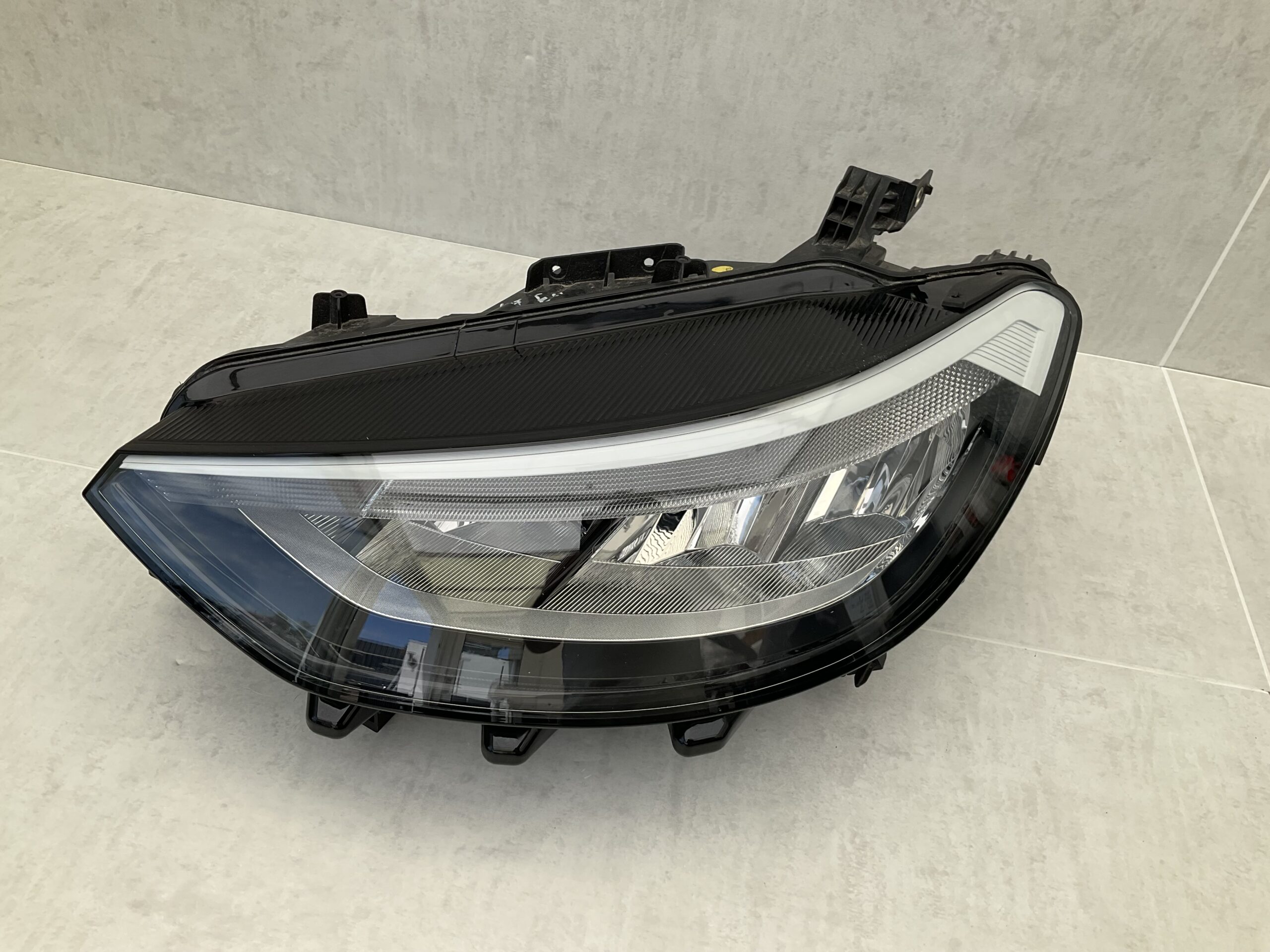 KOPLAMP VOLKSWAGEN ID3 ID 3 LED 10B941005A LINKS VW-8066