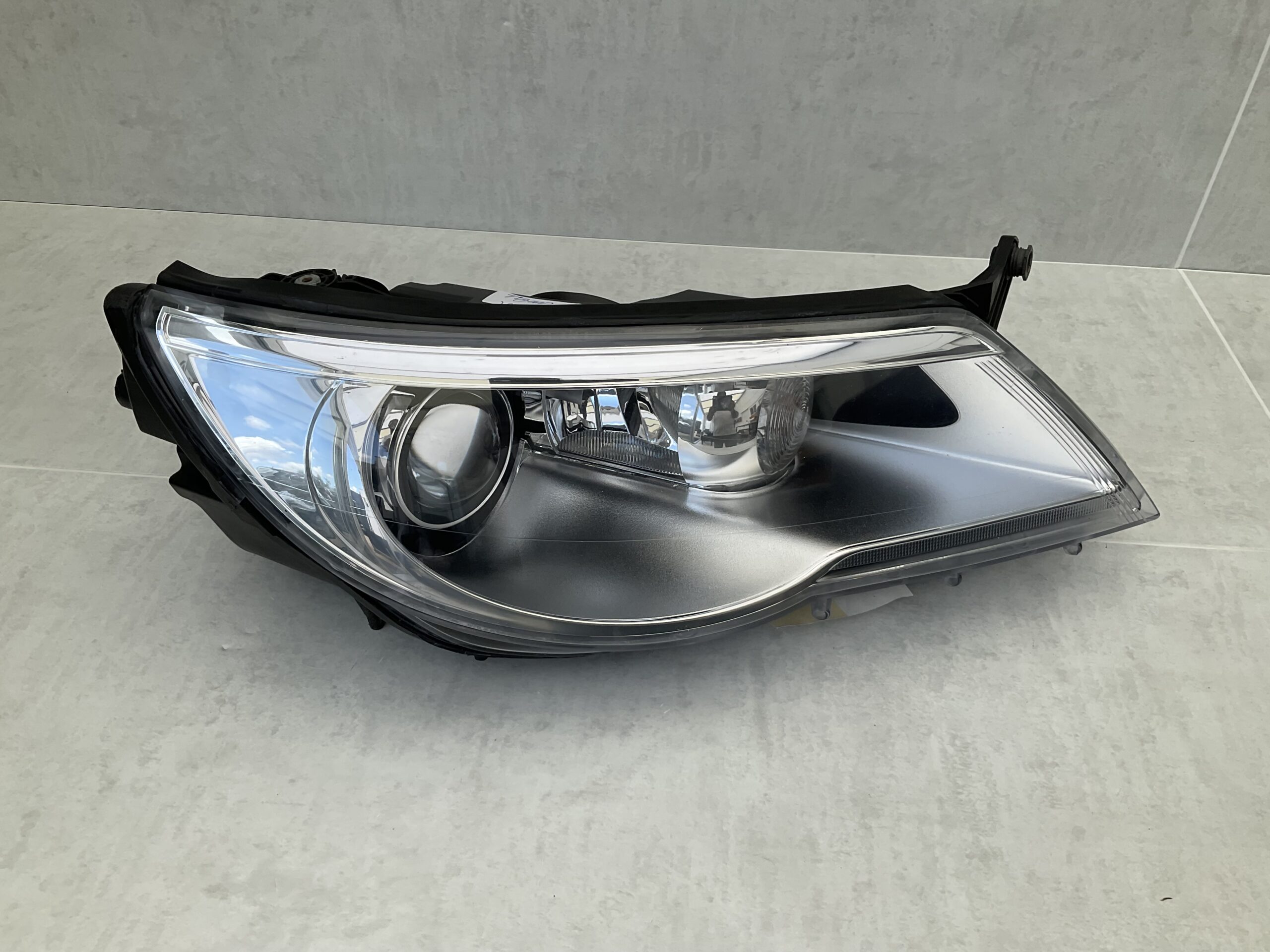 KOPLAMP VOLKSWAGEN TIGUAN 5N1 5N1941040R RECHTS VW-5444