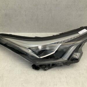 KOPLAMP TOYOTA CHR CH-R 81110-F4070-00 RECHTS TO-4917