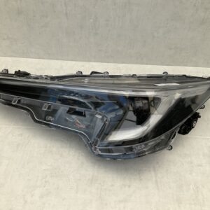 KOPLAMP TOYOTA COROLLA E21 LED 81110-02X10 Links TO-4769