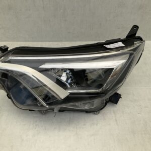 KOPLAMP TOYOTA RAV 4 RAV-4 XA40 XENON LED W3049 LINKS TO-5595