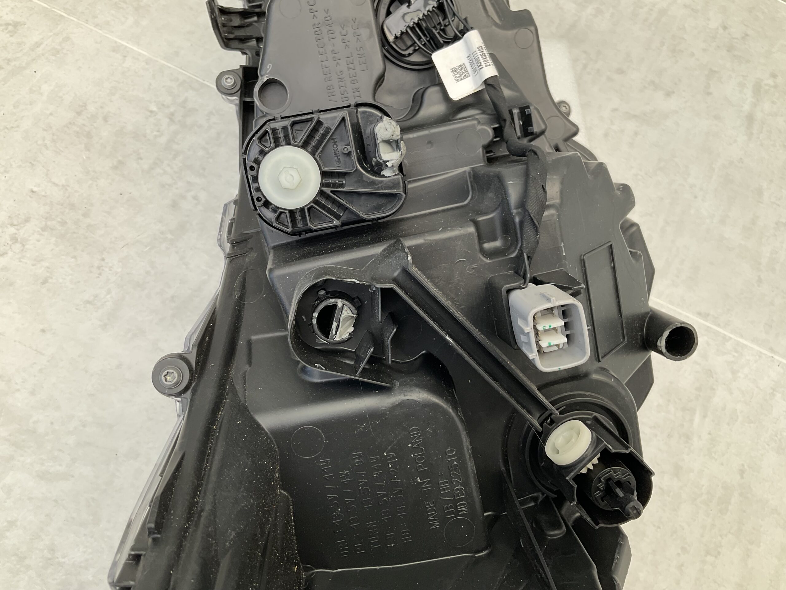 KOPLAMP TOYOTA COROLLA E21 81150-02S70 LINKS TO-4837