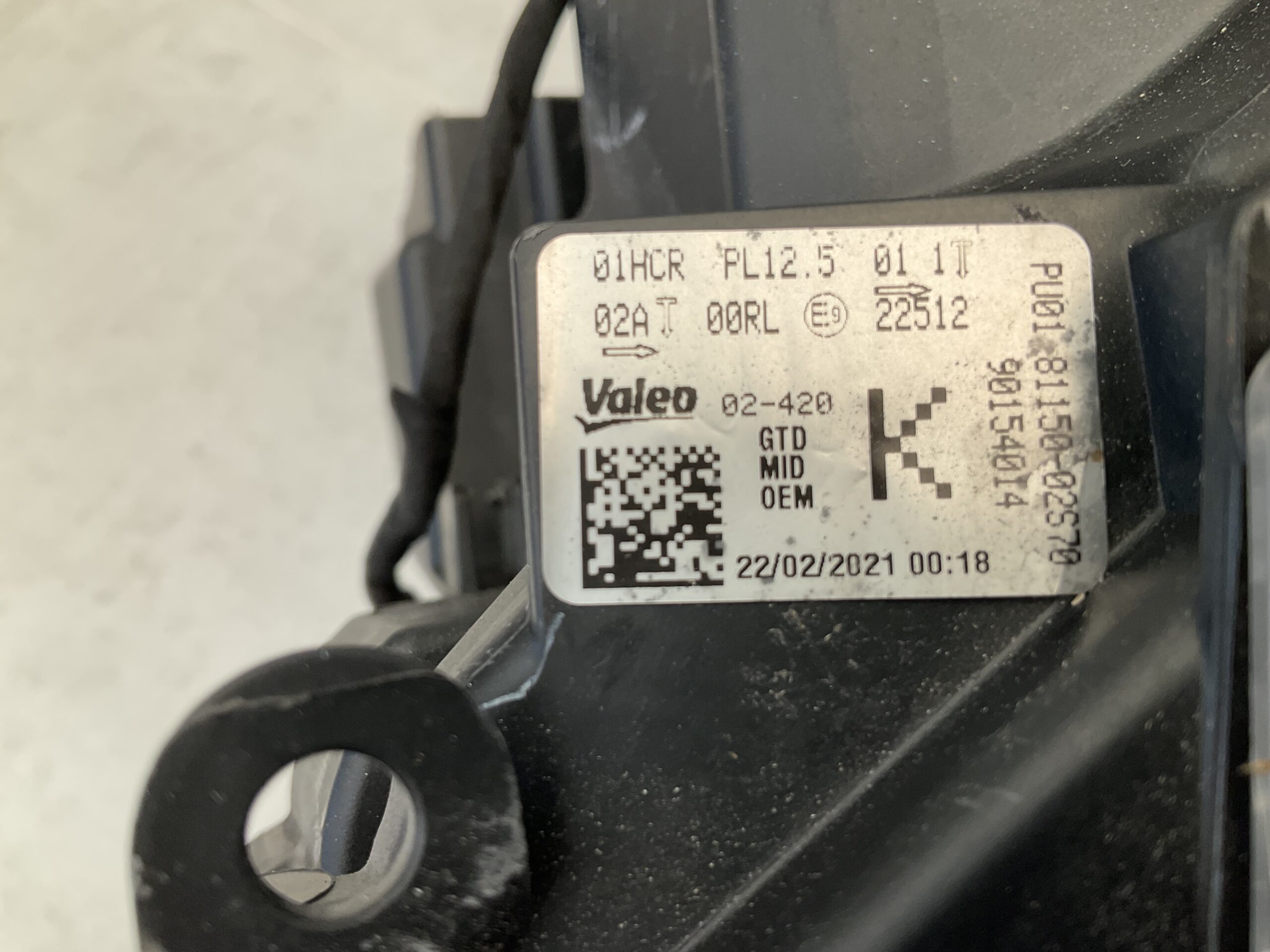 KOPLAMP TOYOTA COROLLA E21 81150-02S70 LINKS TO-4837