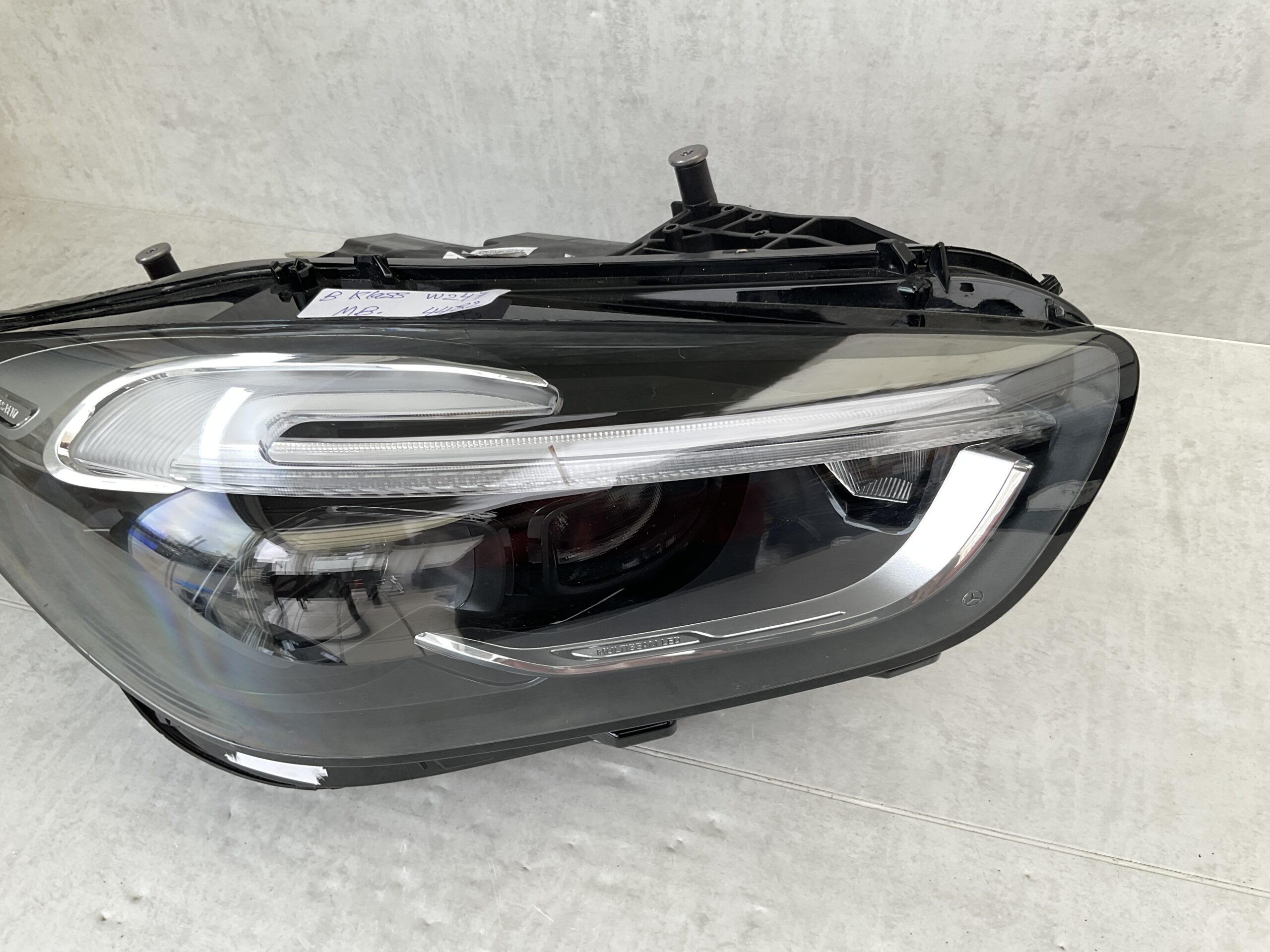 KOPLAMP MERCEDES B KLASSE W247 MULTIBEAM LED A2479061404 RECHTS MB-4482
