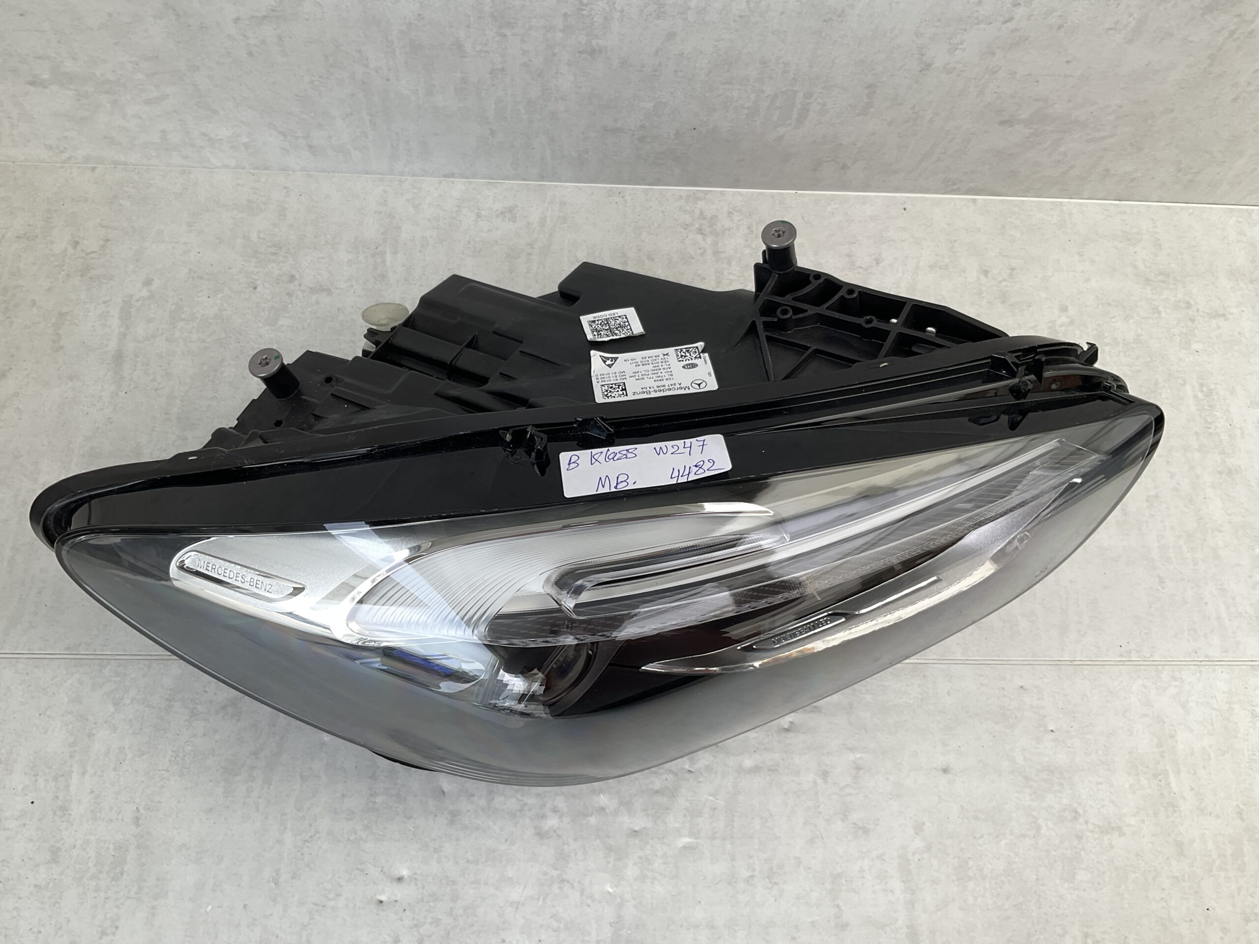 KOPLAMP MERCEDES B KLASSE W247 MULTIBEAM LED A2479061404 RECHTS MB-4482