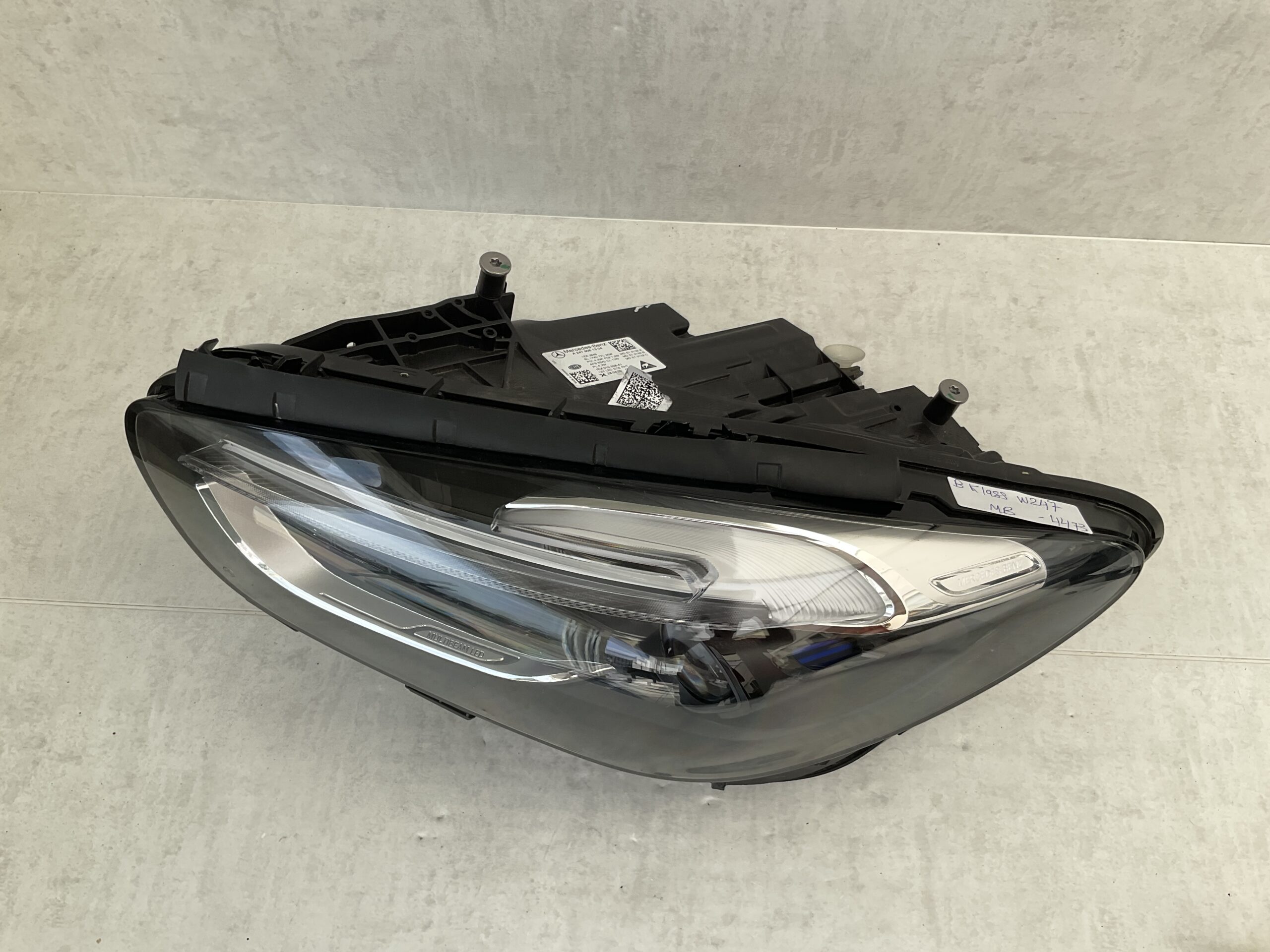 KOPLAMP MERCEDES B KLASSE W247 MULTIBEAM LED A2479061304 LINKS MB-4473