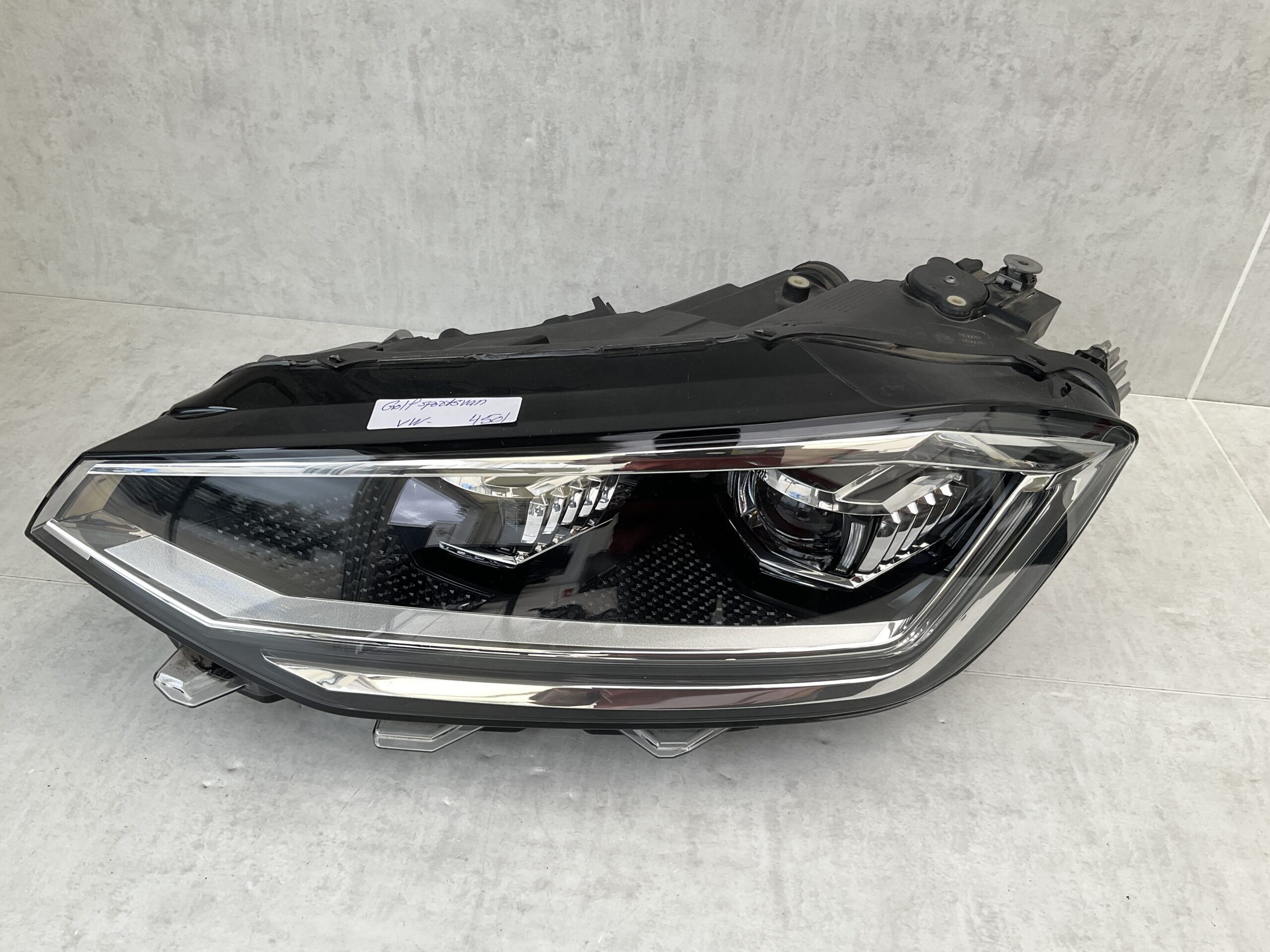 KOPLAMP VOLKSWAGEN GOLF 7 SPORTSVAN 517941081A LINKS VW-4501