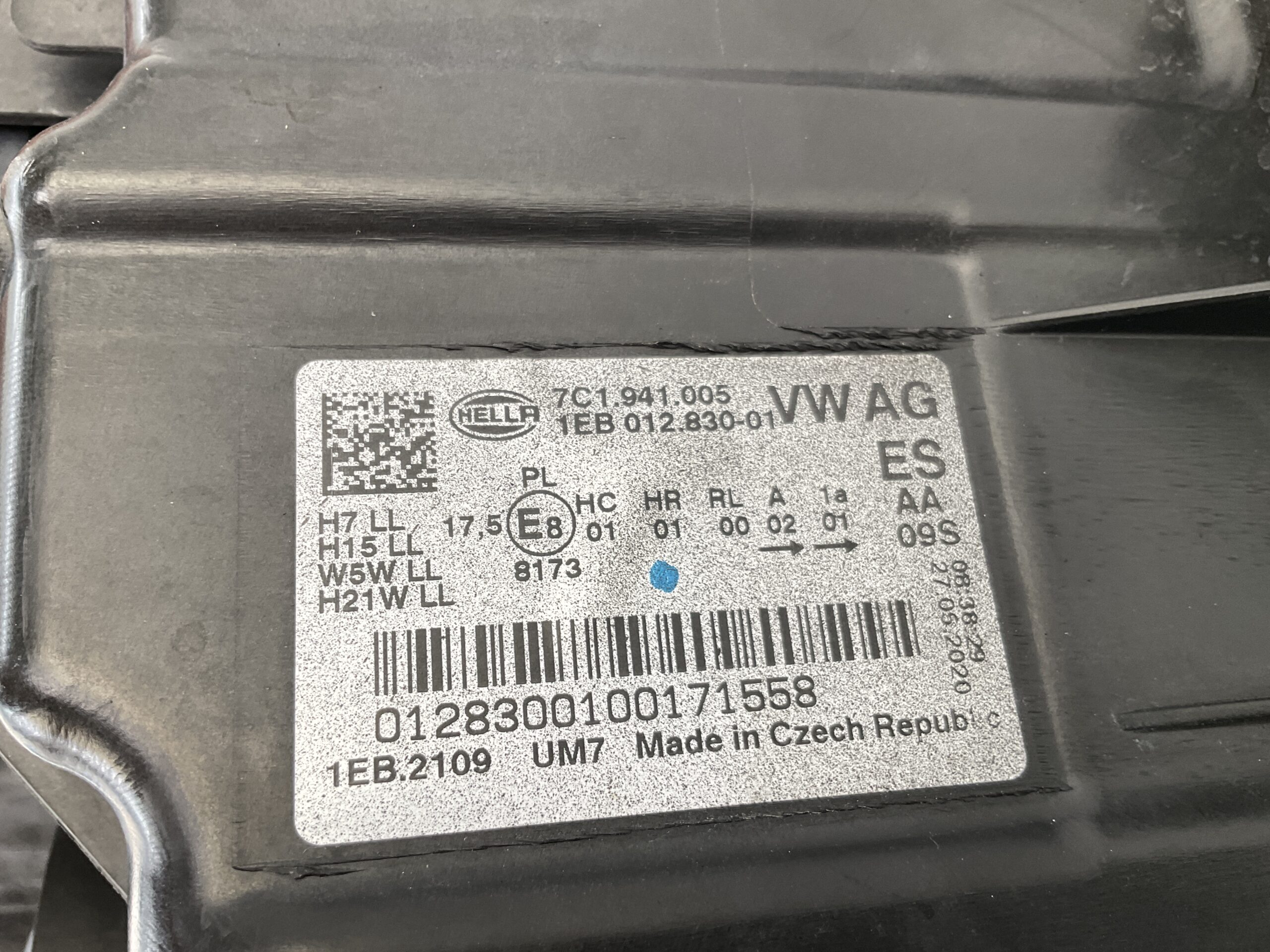 KOPLAMP VOLKSWAGEN CRAFTER H7 HALOGEEN 7C1941005 RECHTS VW-8206