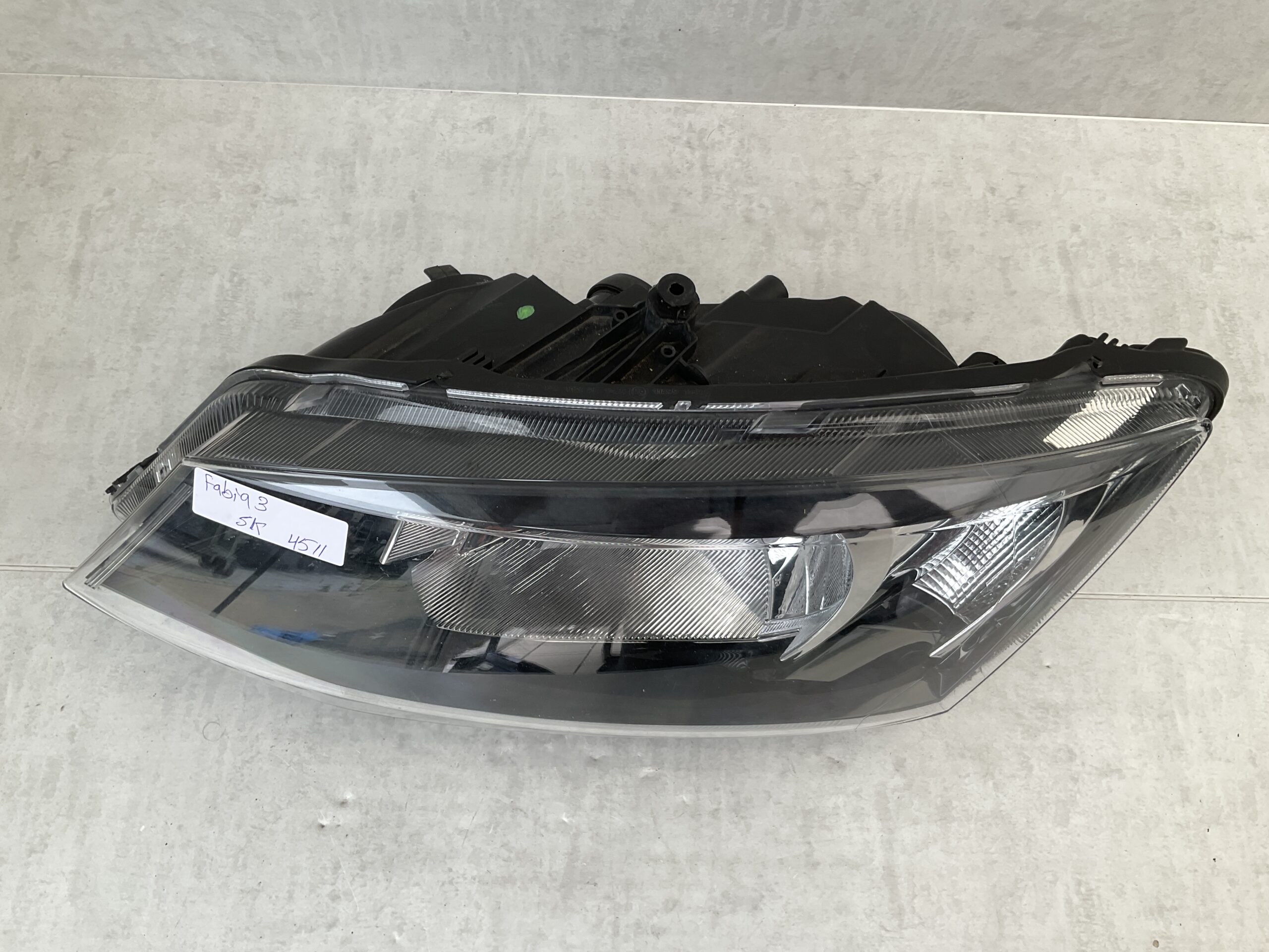 KOPLAMP SKODA FABIA 6V H7 HALOGEEN 6V1941015 LINKS SK-4511