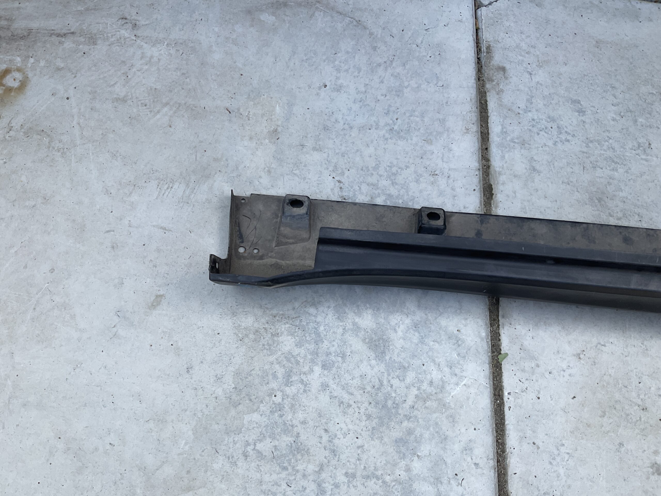 Dorpel Suzuki Vitara (LY) 7724154P0 Zijskirt BM-21377