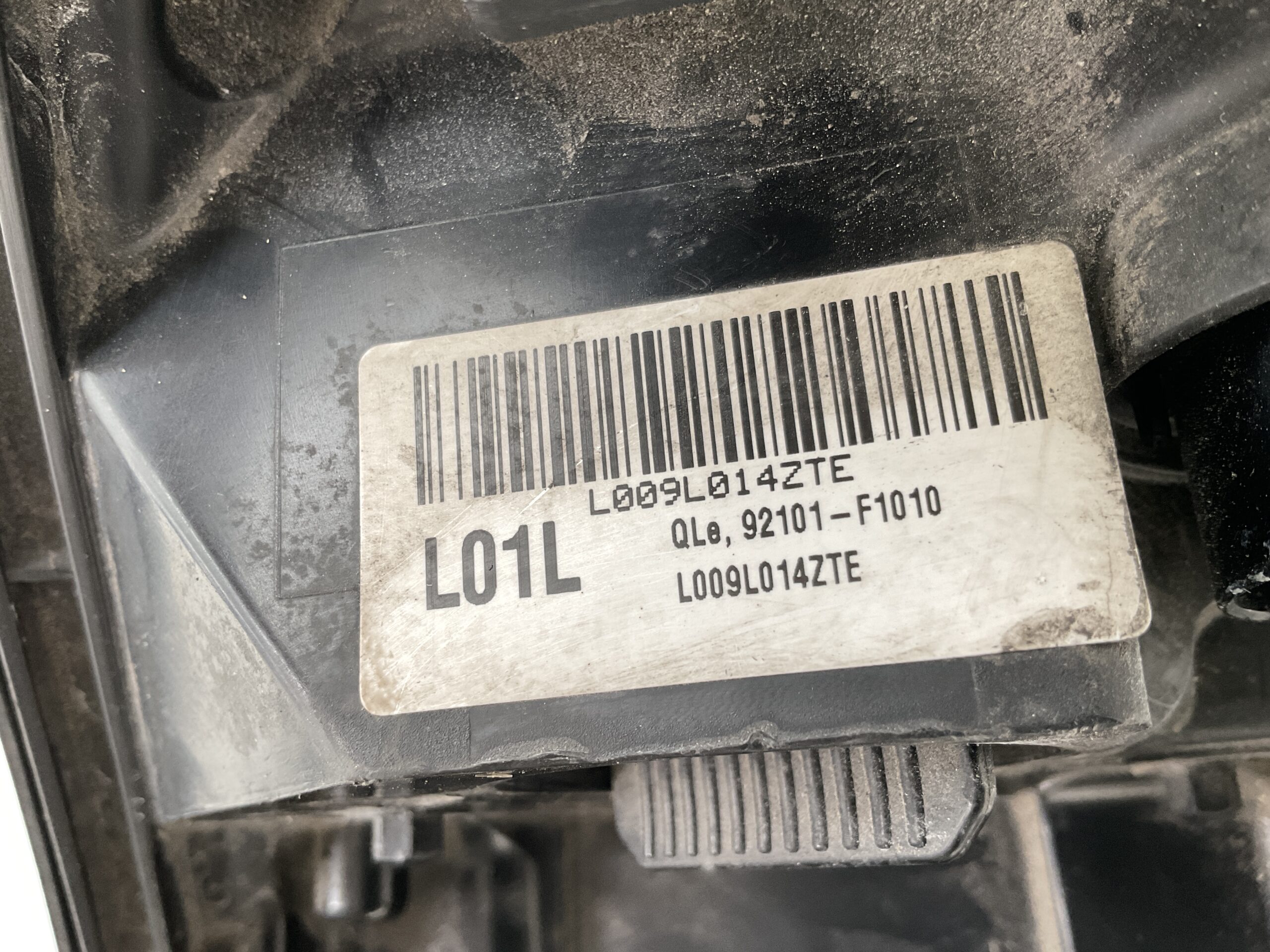 KOPLAMP KIA SPORTAGE FULL LED 92101-F1010 LINKS K-4544