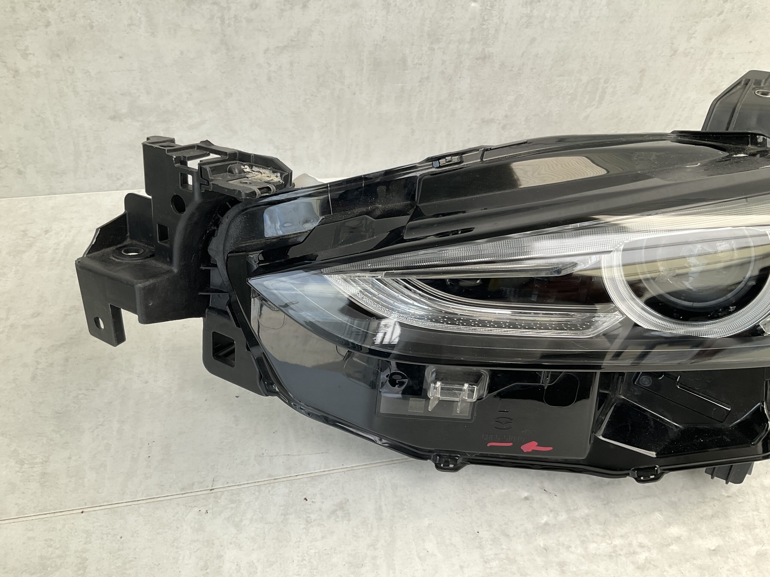 KOPLAMP MAZDA 6 FULL LED GRF5-51040 LINKS MA-4584