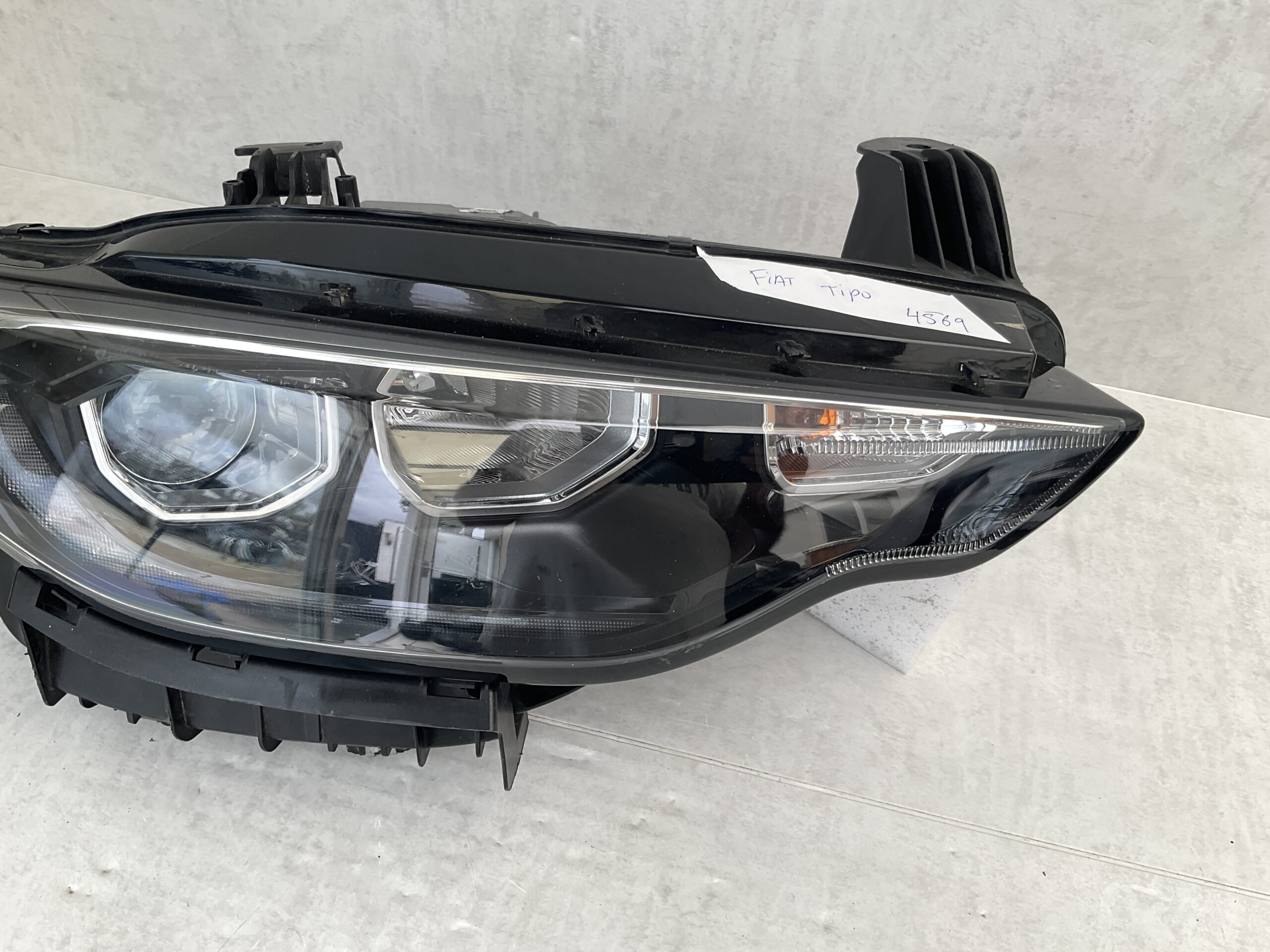 KOPLAMP FIAT TIPO LED ORIGINEEL RECHTS FI-4569