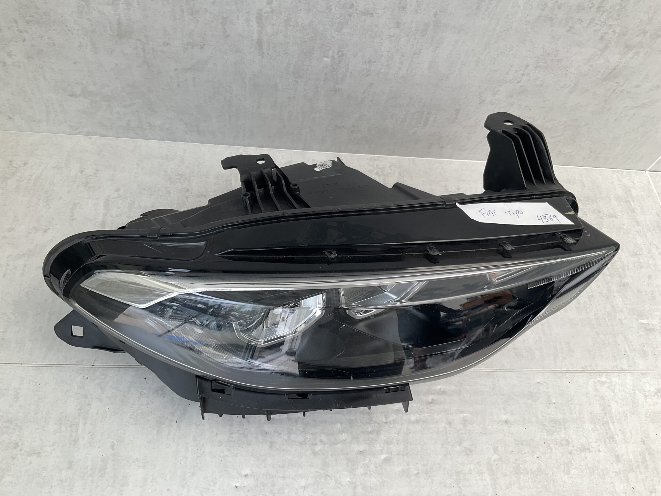 KOPLAMP FIAT TIPO LED ORIGINEEL RECHTS FI-4569